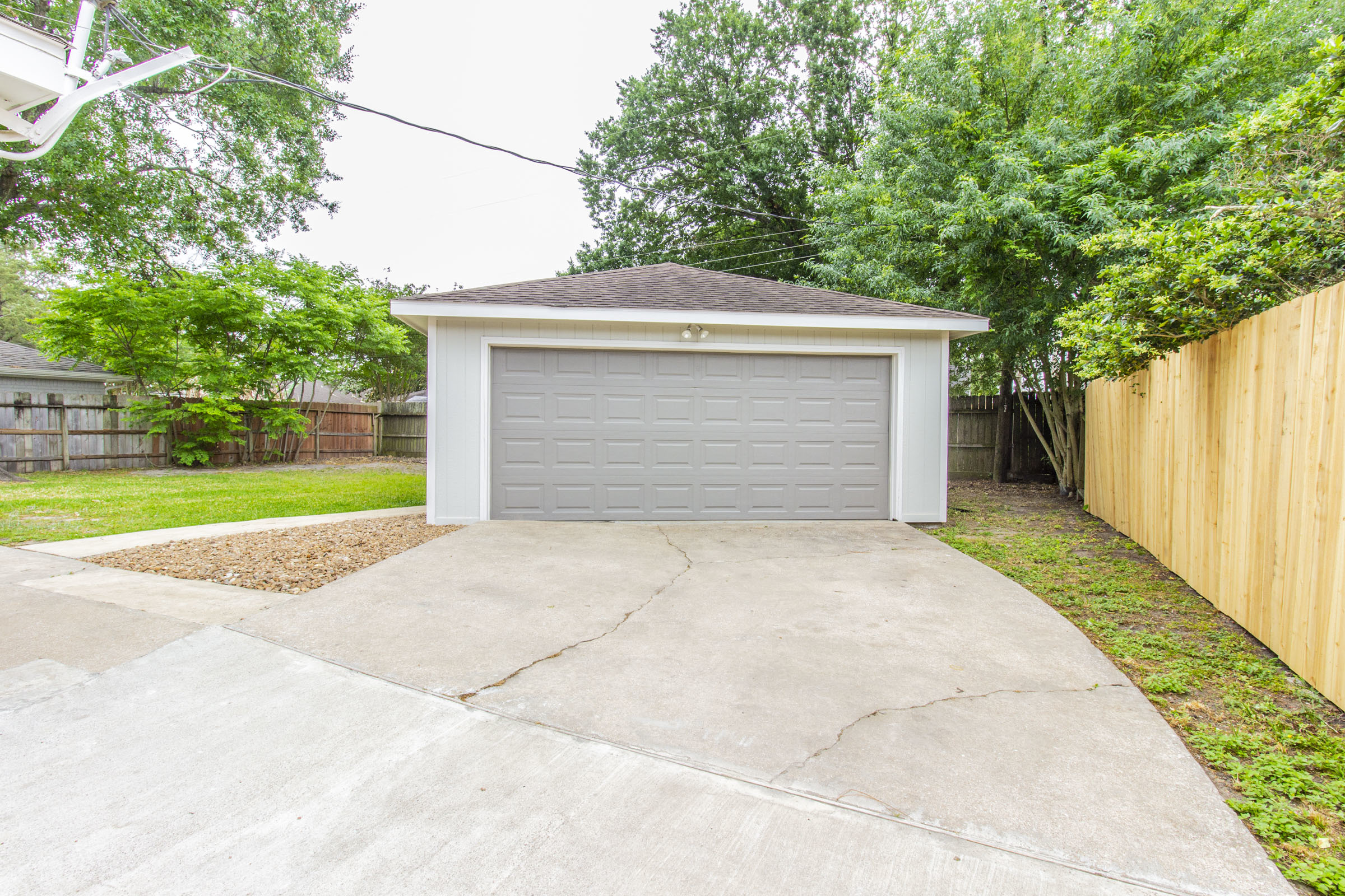 9315 Fairdale Lane Houston, TX 77063 photo 23
