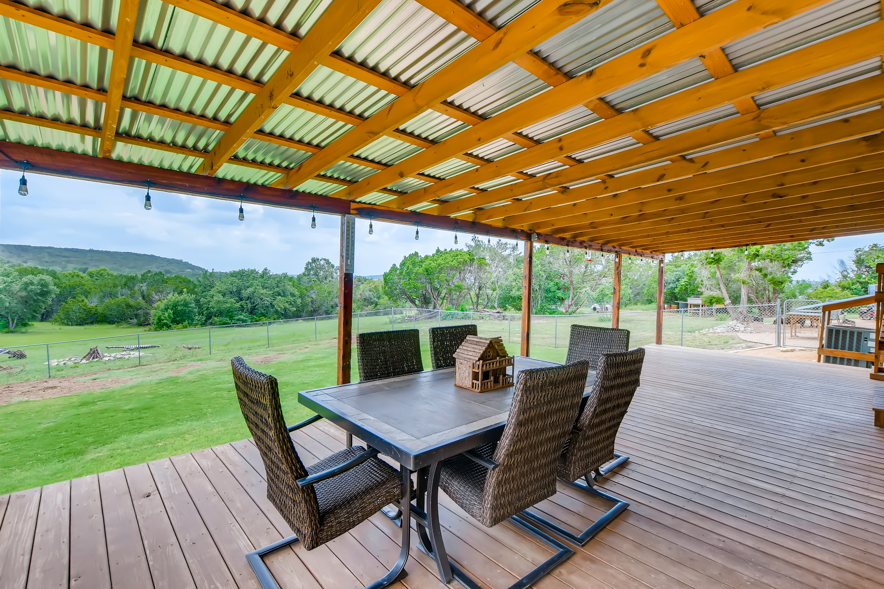 22303 Honeycomb Lane Leander, TX 78641 photo 4