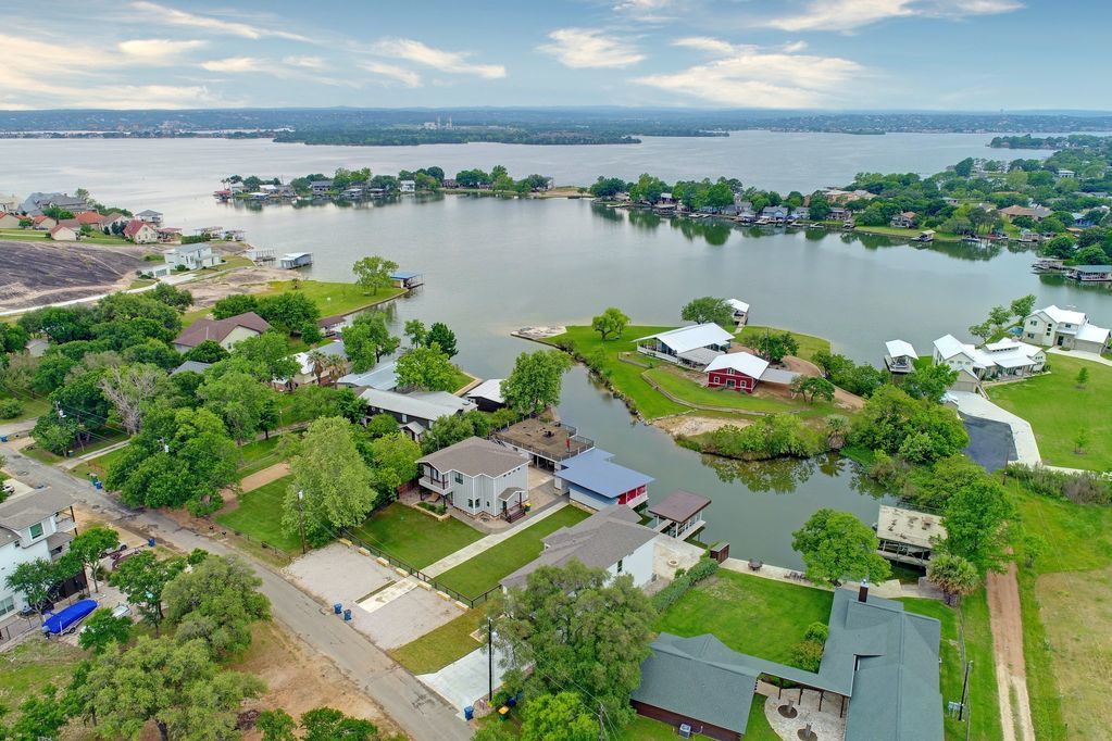 1506 Hill Top Drive A & E Granite Shoals, TX 78654