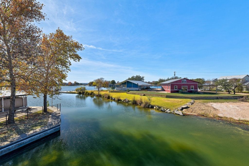 1506 Hill Top Drive A & E Granite Shoals, TX 78654 photo 9