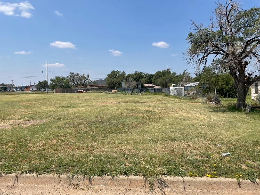 905 North Adams Street Amarillo, TX 79107