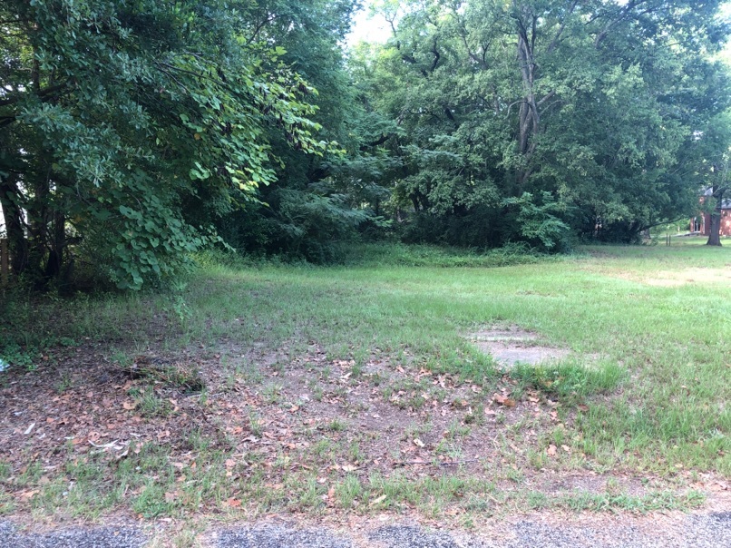 706 Roosevelt Street Longview, TX 75601