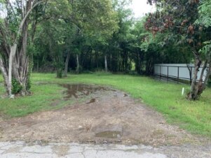 1005 Clark Street Seguin, TX 78155