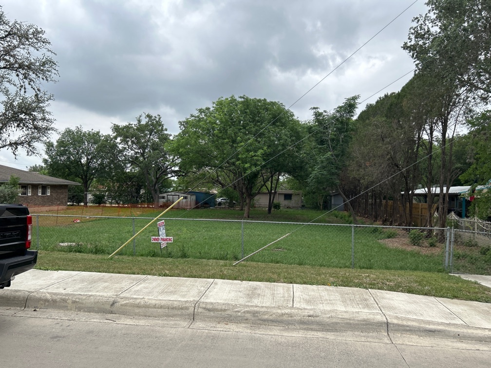 5310 Hayden Drive San Antonio, TX 78242 photo 4
