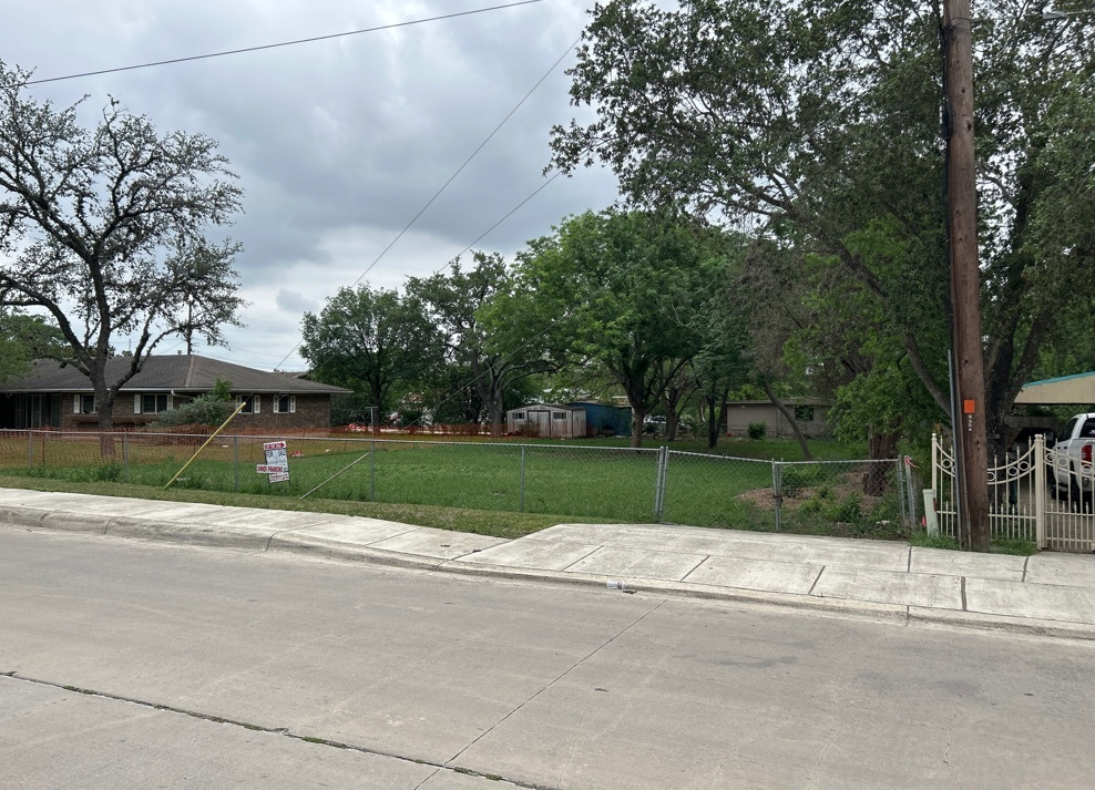 5310 Hayden Drive San Antonio, TX 78242 photo 6