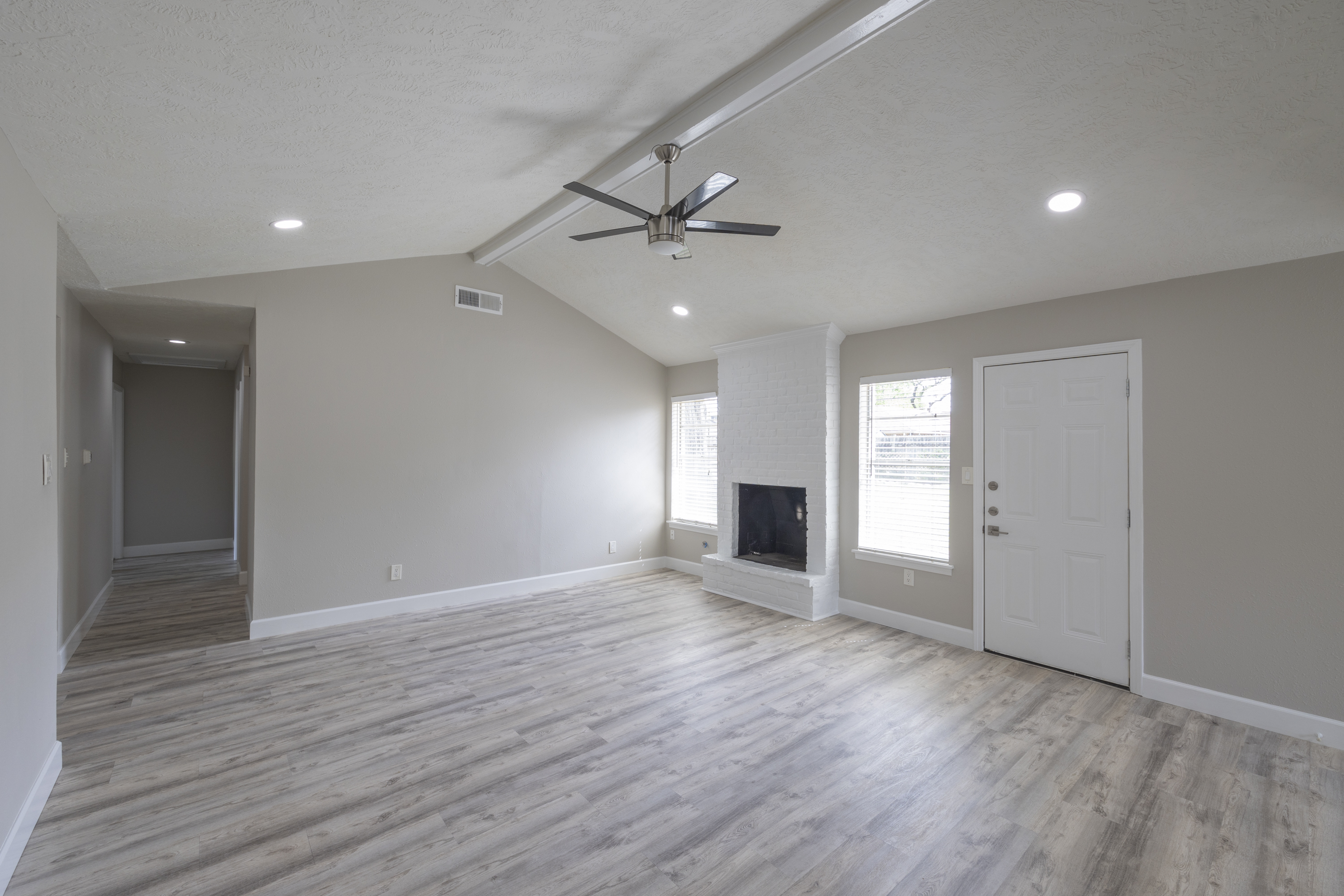 9315 Fairdale Lane Houston, TX 77063 photo 7