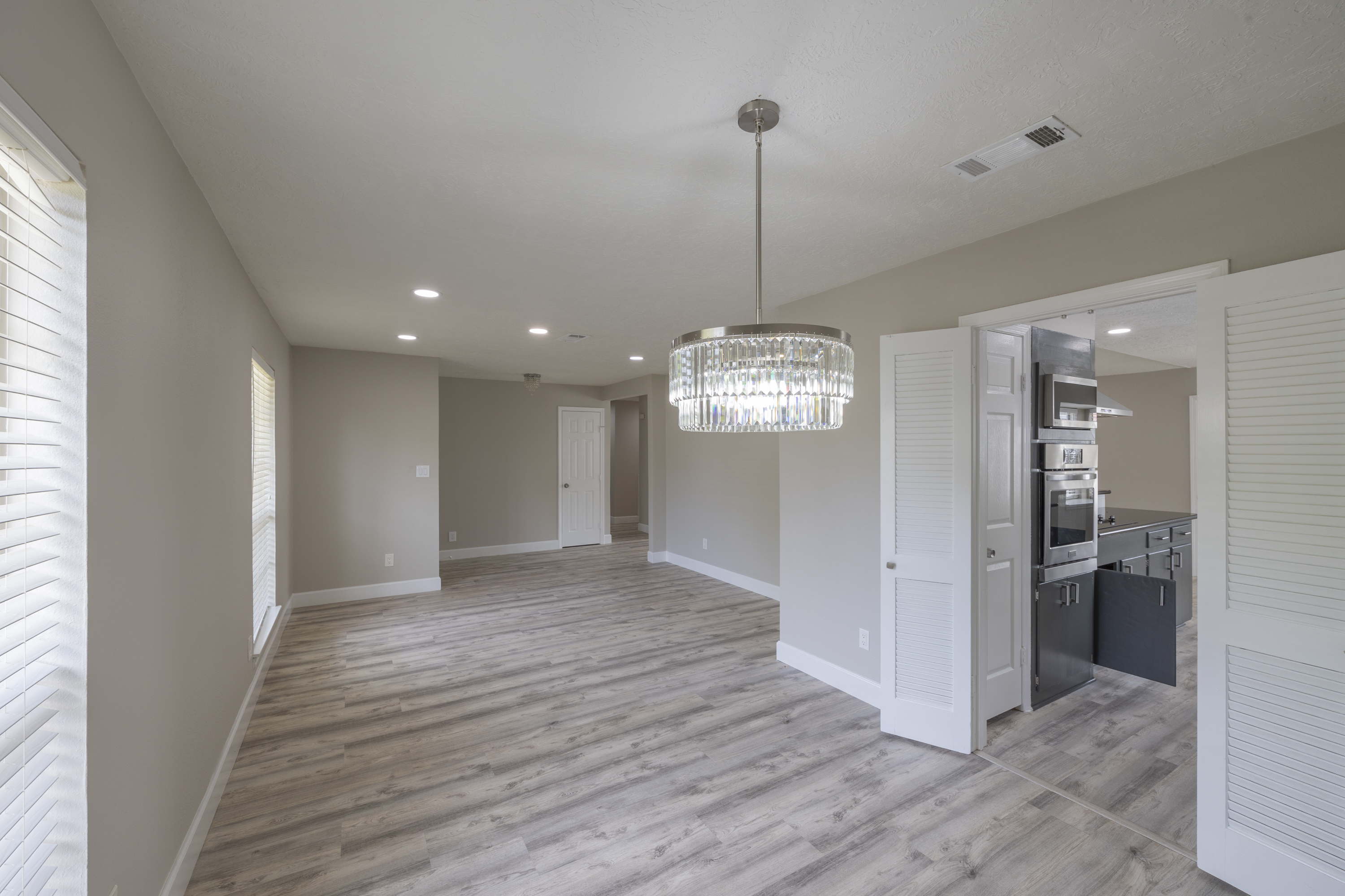 9315 Fairdale Lane Houston, TX 77063 photo 11