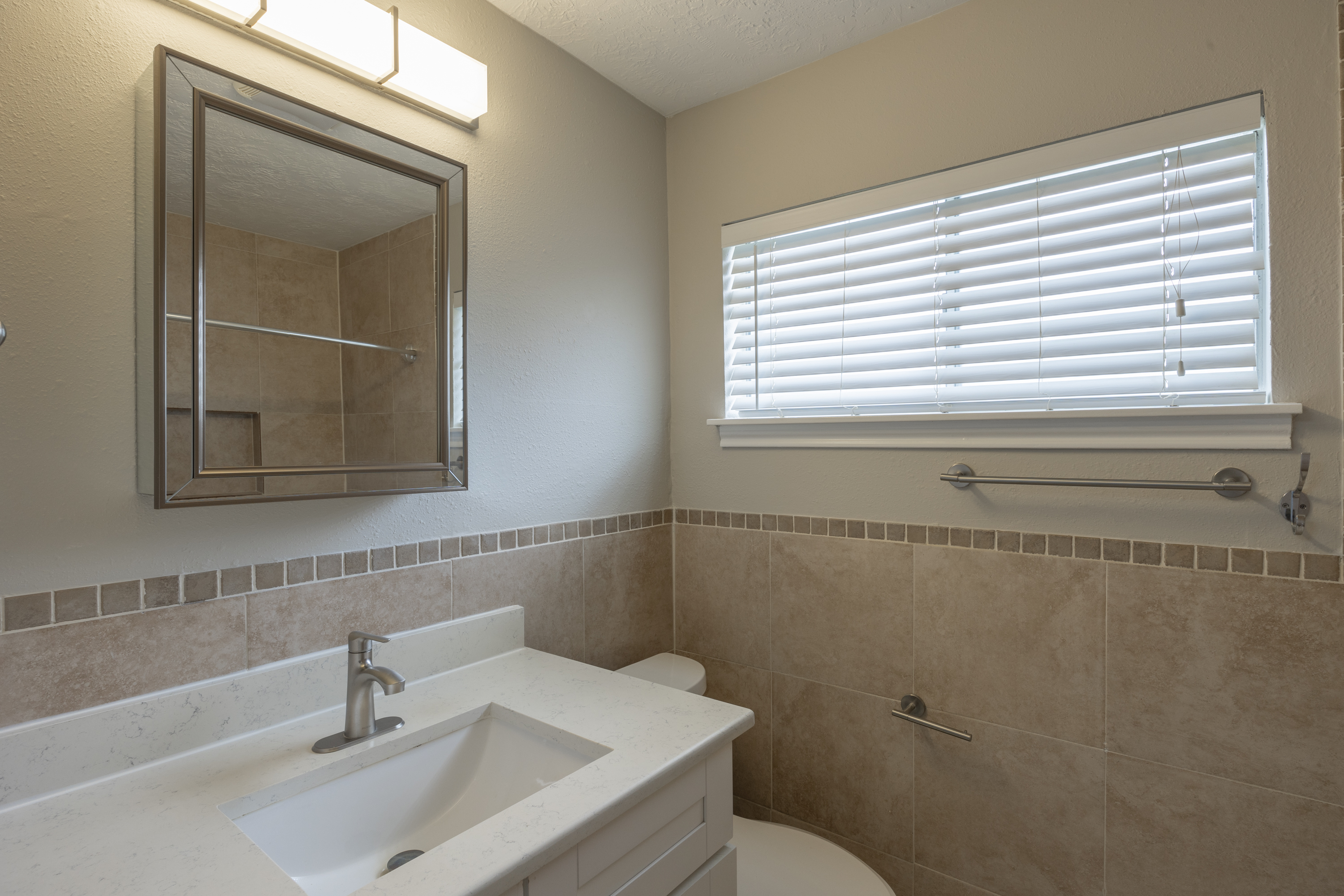 9315 Fairdale Lane Houston, TX 77063 photo 15
