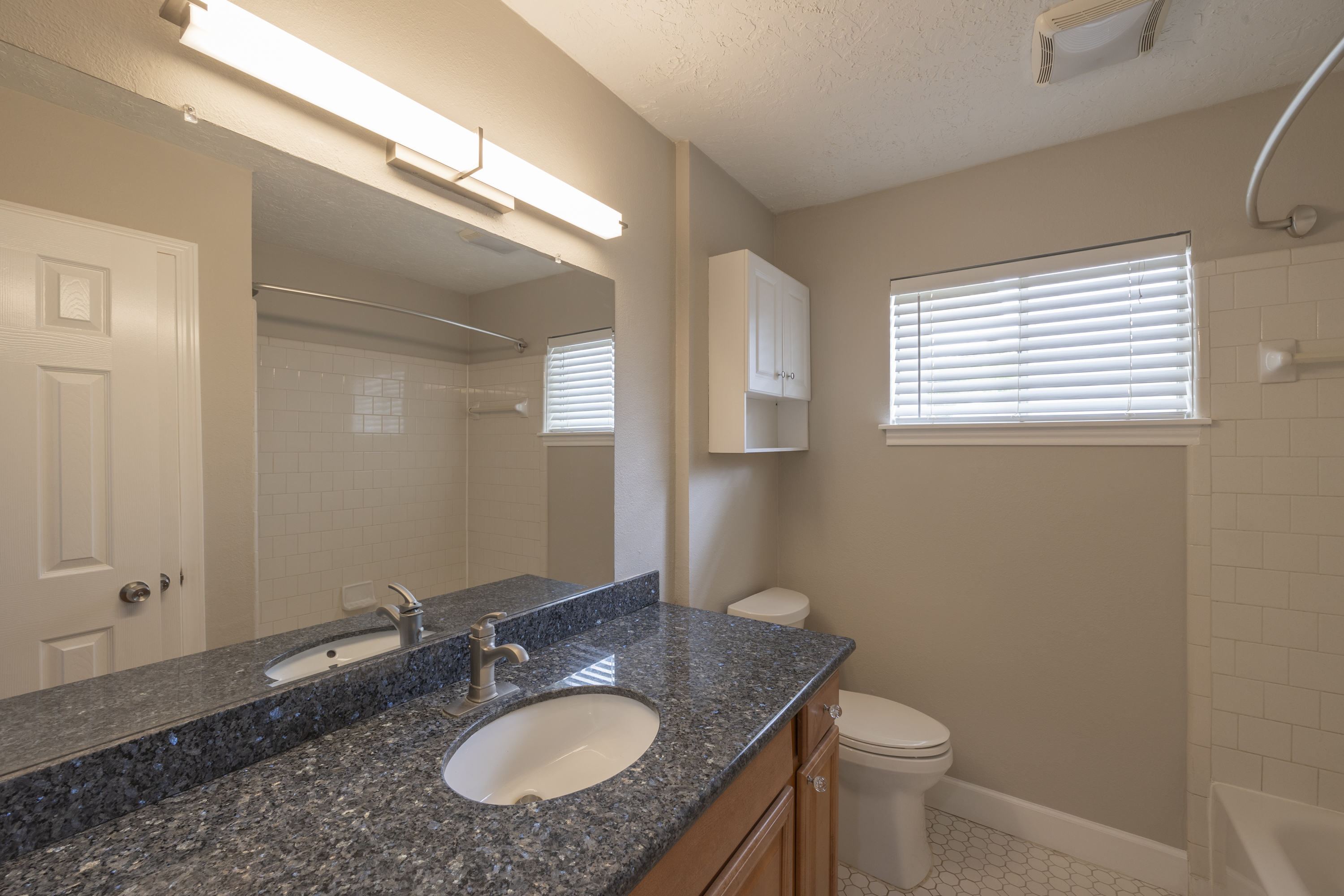 9315 Fairdale Lane Houston, TX 77063 photo 20