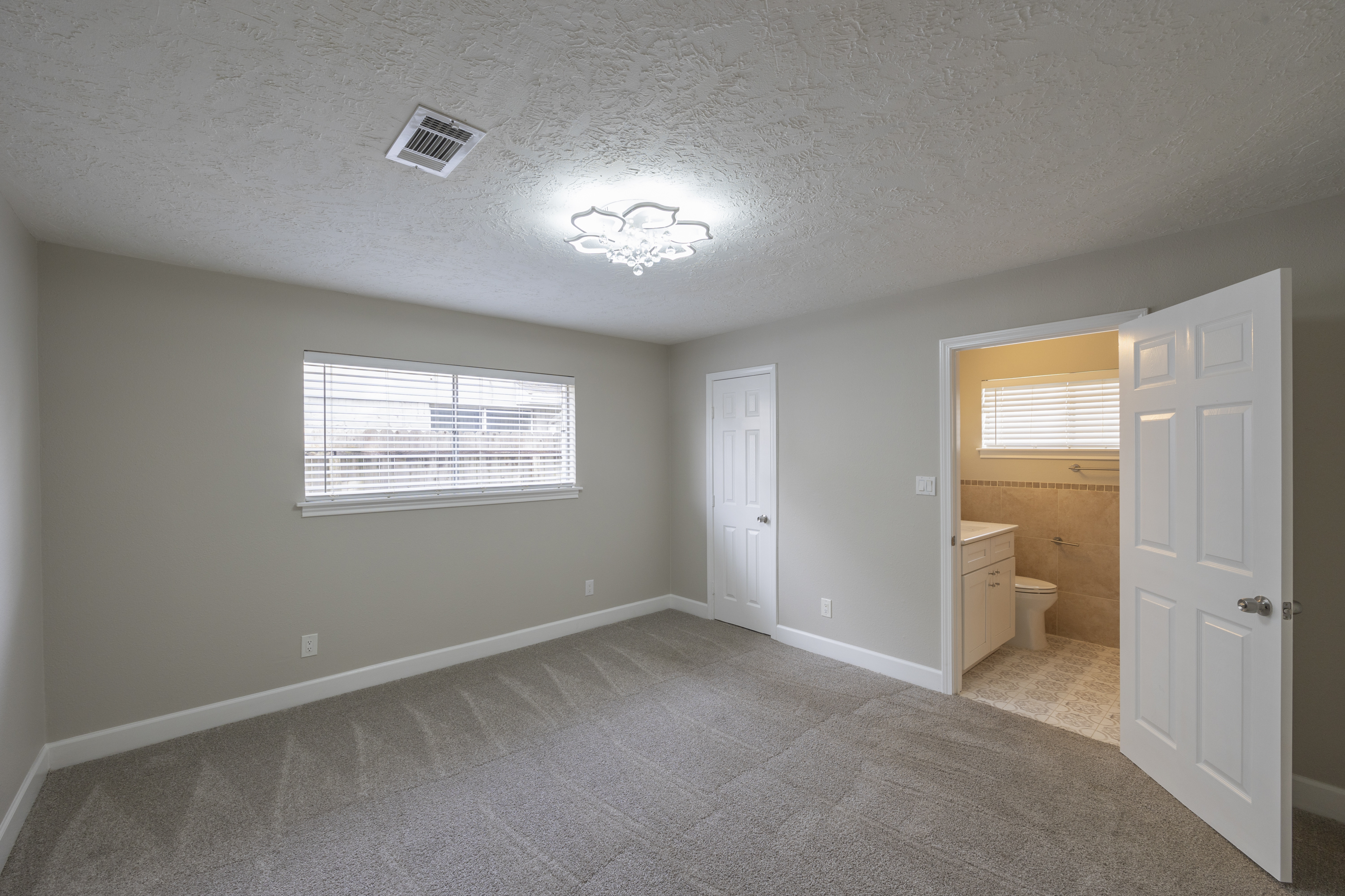 9315 Fairdale Lane Houston, TX 77063 photo 14