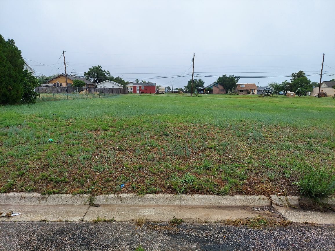 1434 Northwest 11th Avenue Amarillo, TX 79107