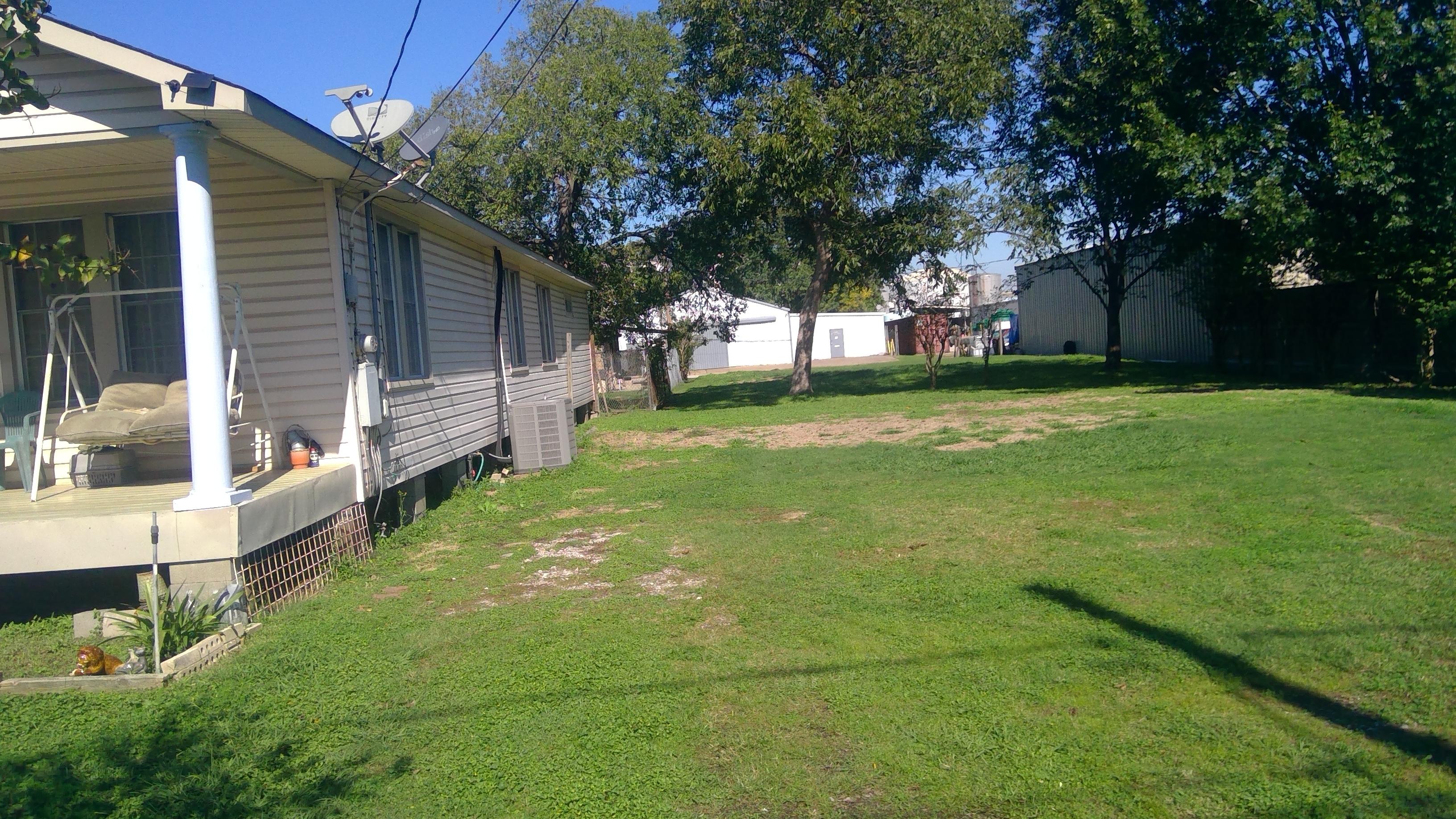 9237 East Avenue P Houston, TX 77012 photo 2
