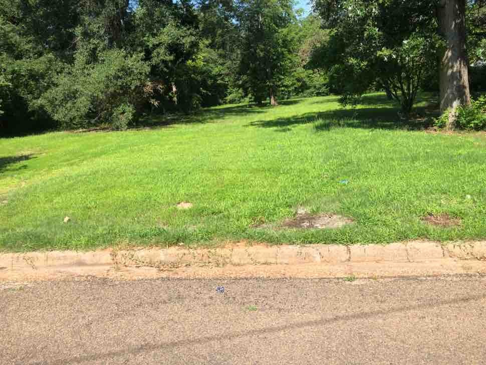 127 Sidney Street Longview, TX 75602