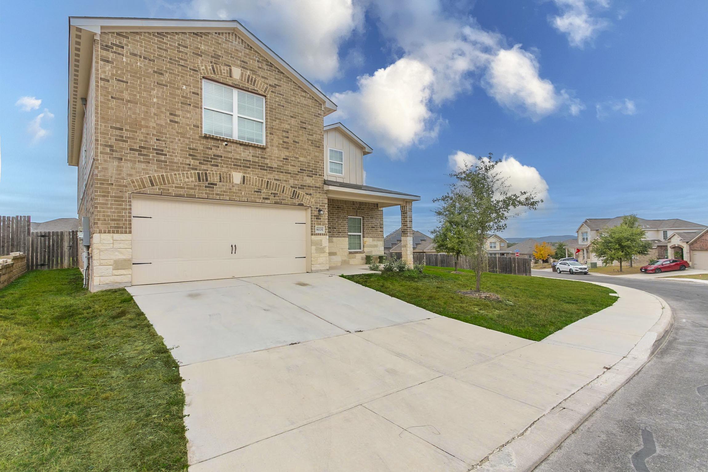 8025 Bluewater Cove San Antonio, TX 78254 photo 3