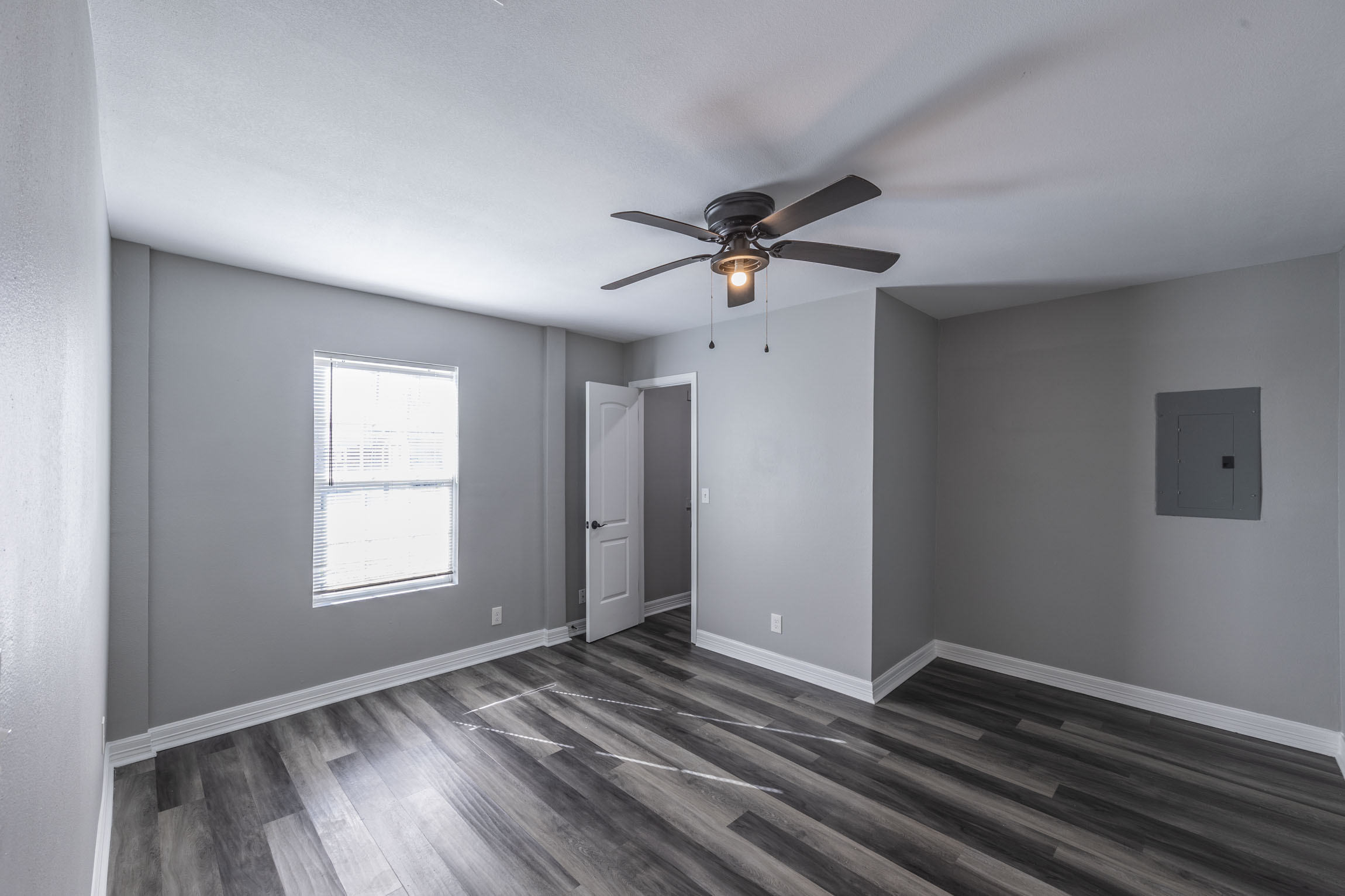 715 35th St Galveston, TX 77550 photo 12