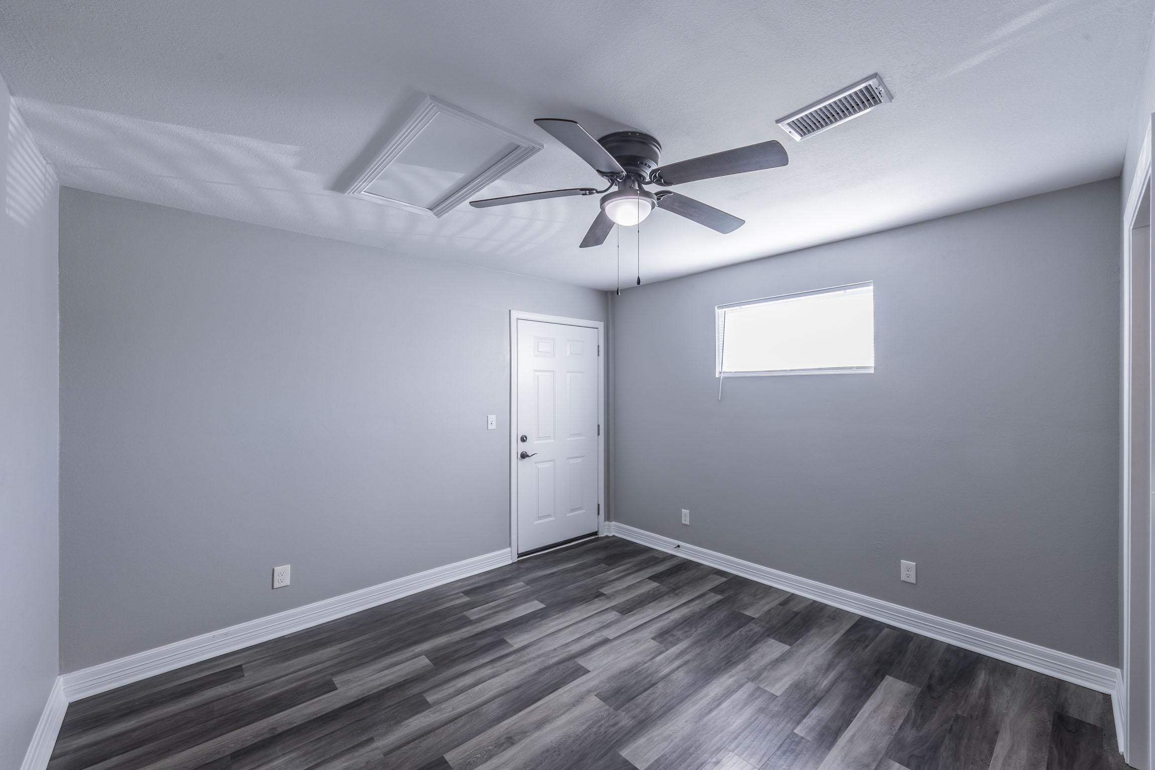 715 35th St Galveston, TX 77550 photo 10