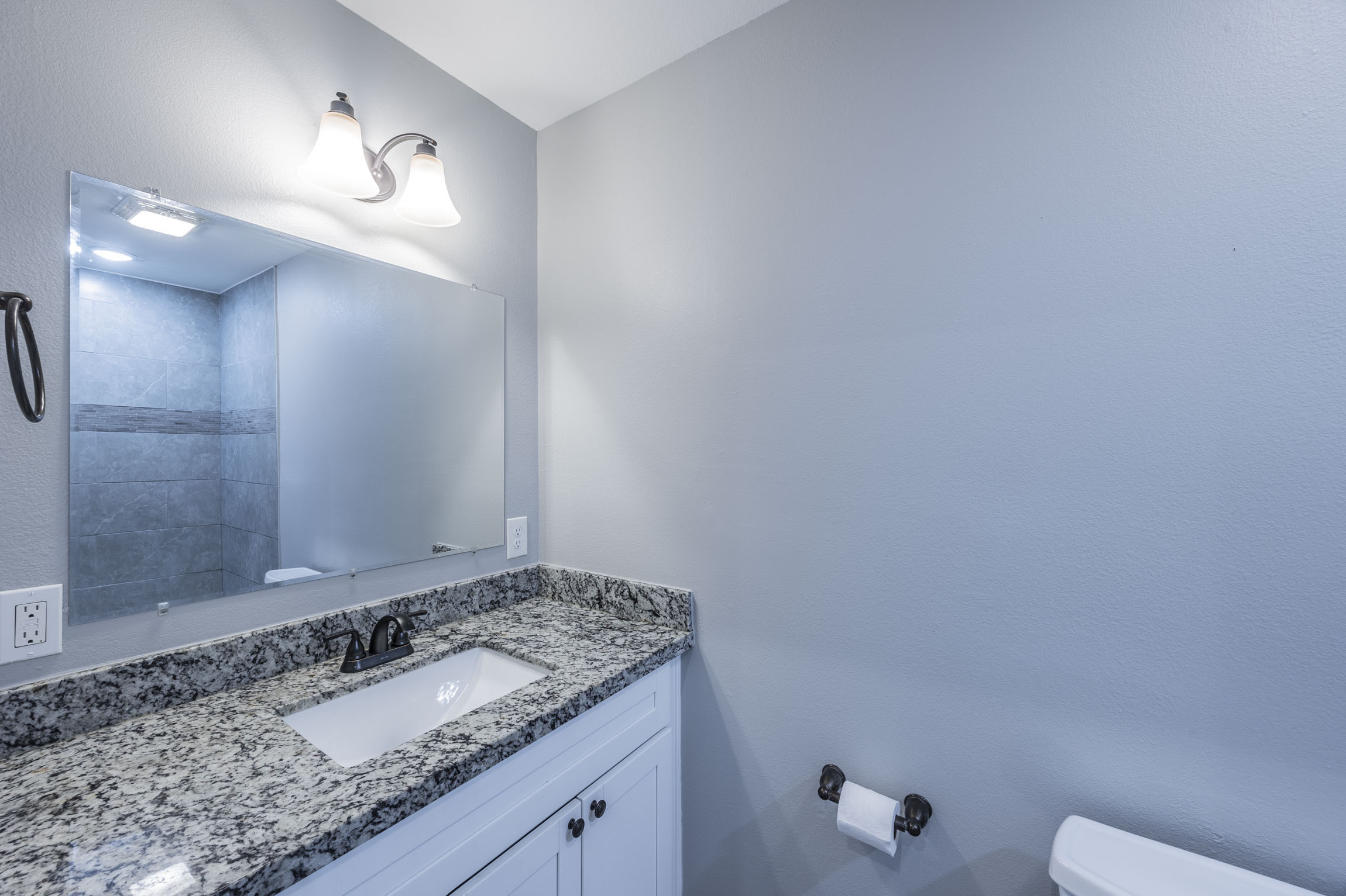 715 35th St Galveston, TX 77550 photo 24