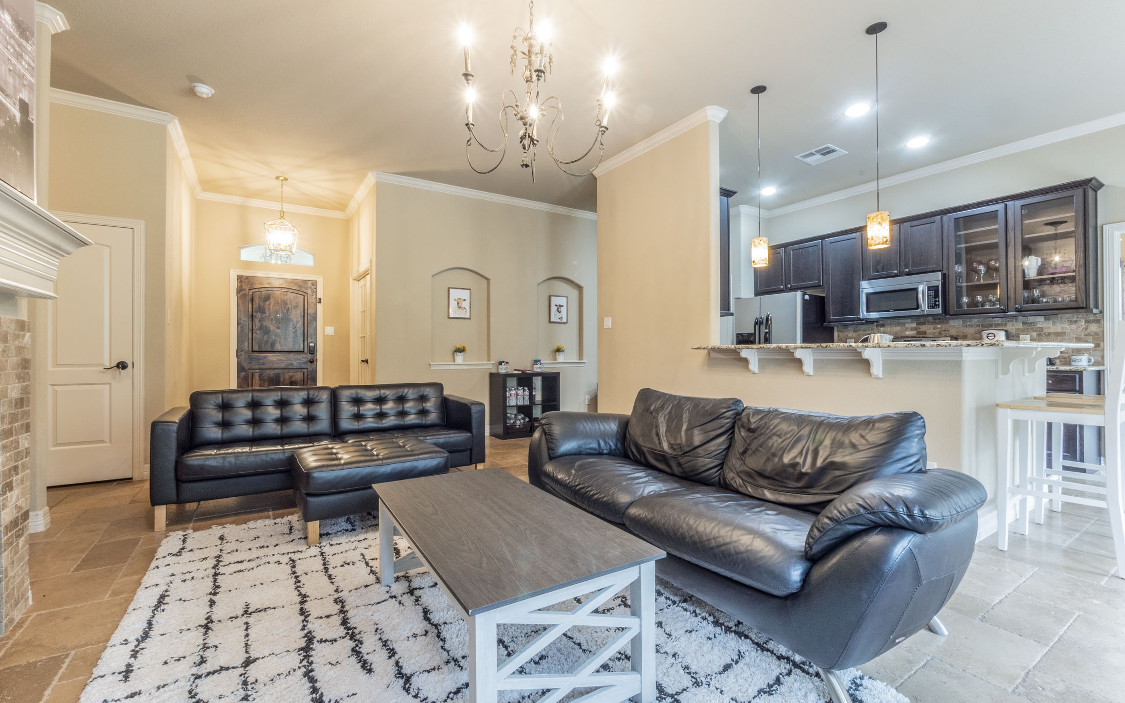 10033 Longhorn Skyway Dripping Springs, TX 78620 photo 11
