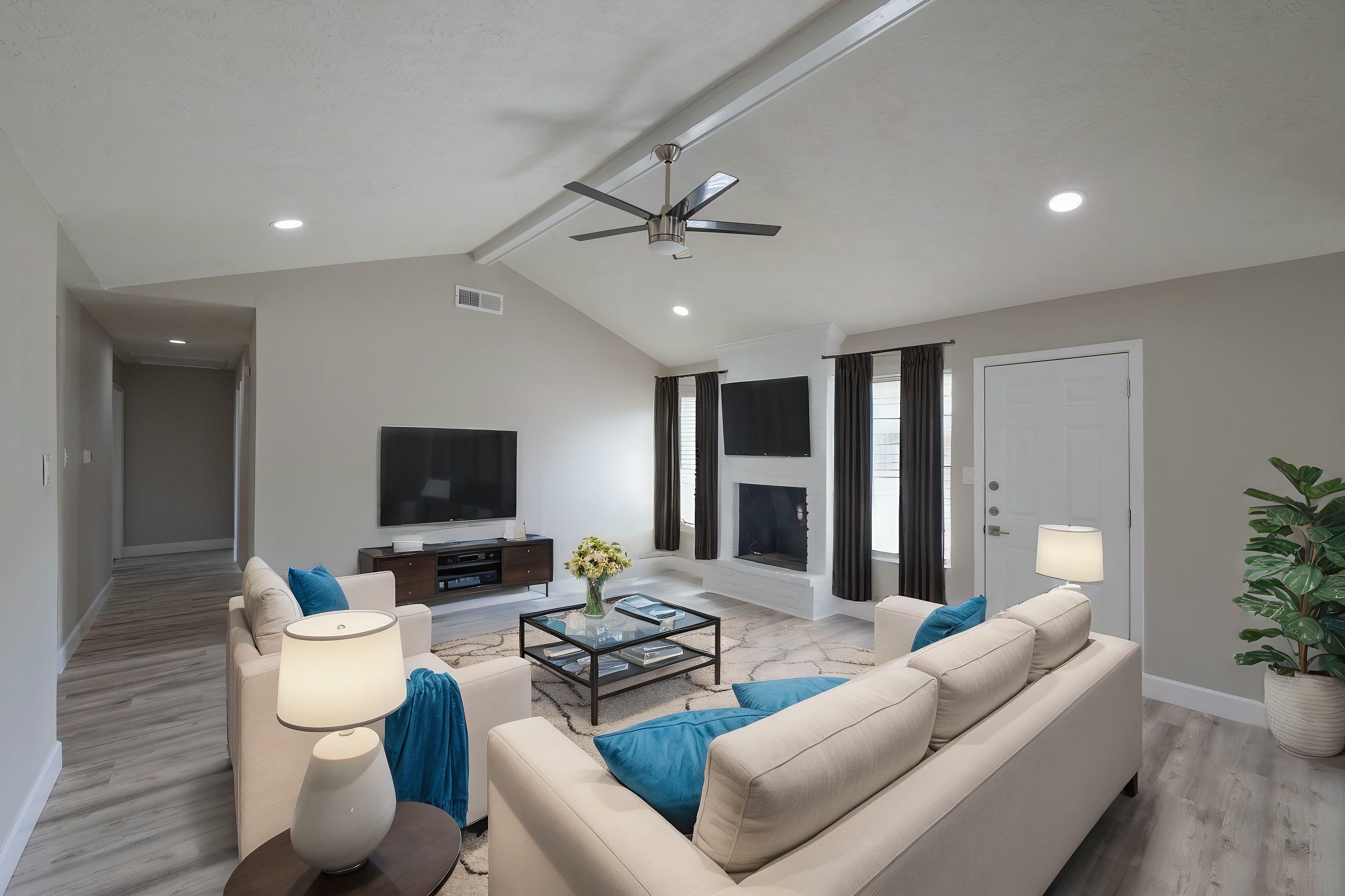 9315 Fairdale Lane Houston, TX 77063 photo 6