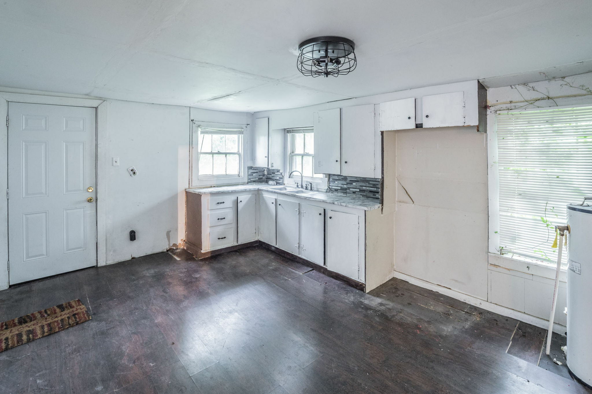 7988 Joy Street Houston, TX 77028 photo 8