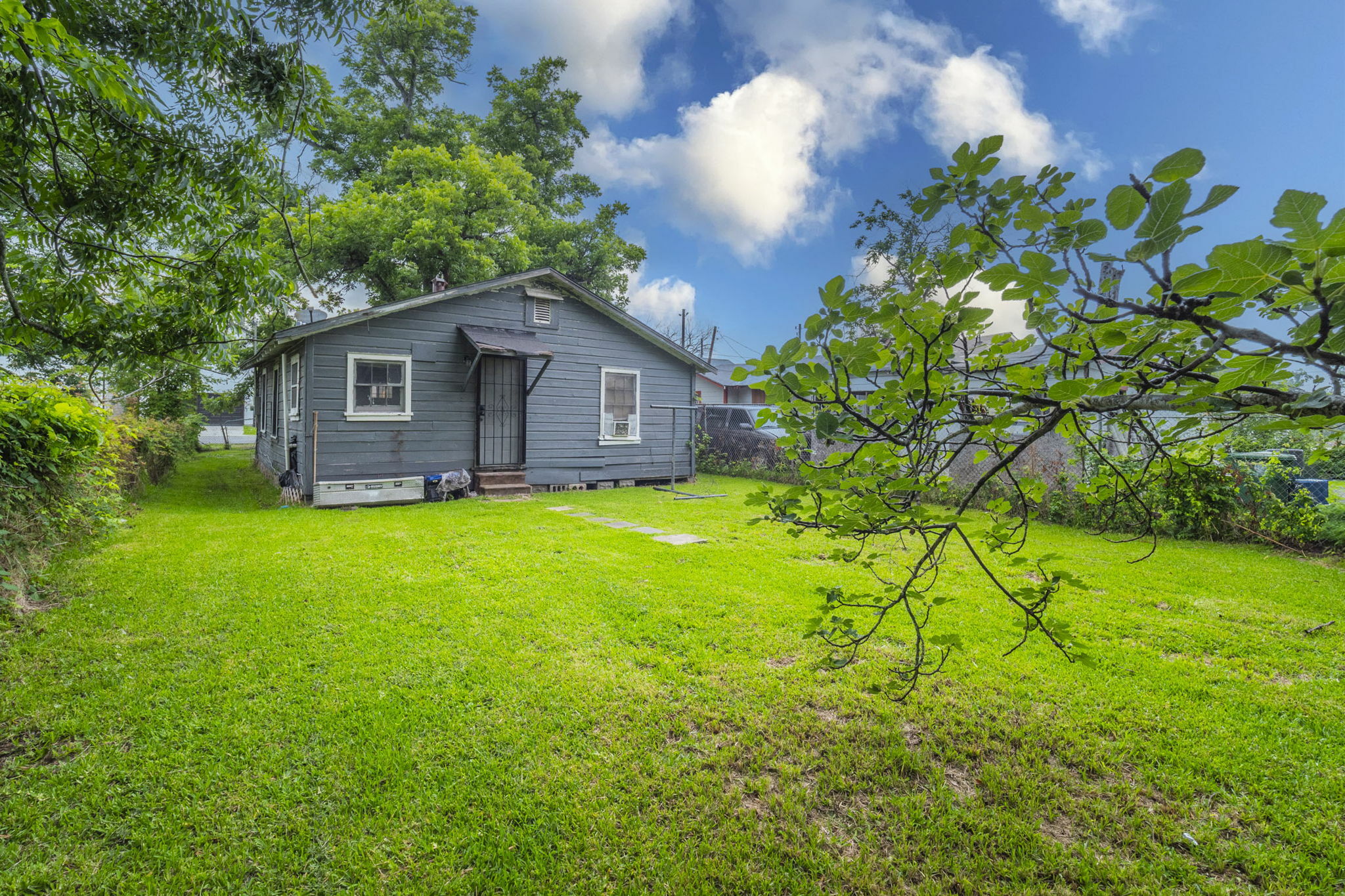 7988 Joy Street Houston, TX 77028 photo 10