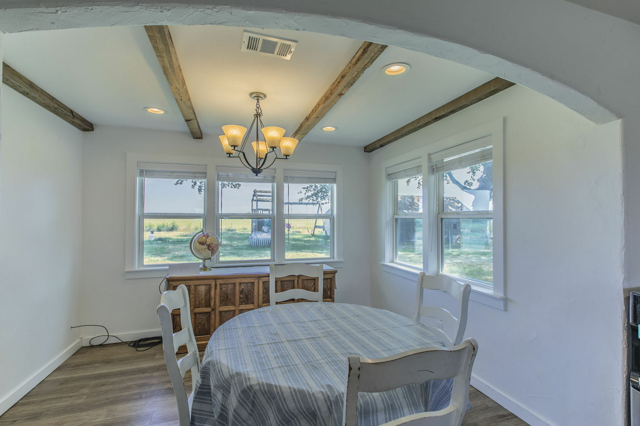 325 Grassy Way Elm Mott, TX 76640 photo 7