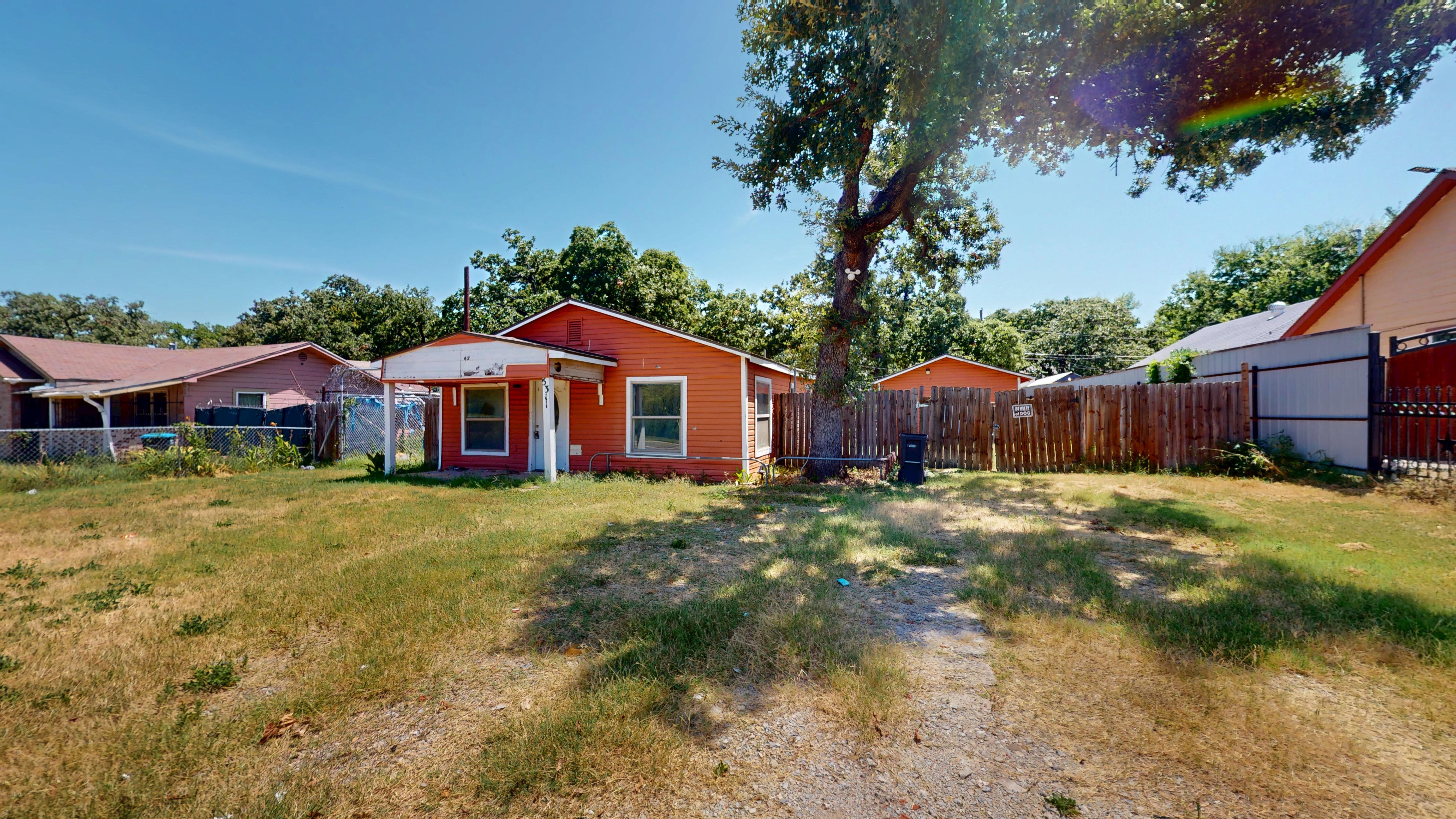 5311 Miller Avenue Fort Worth, TX 76119 photo 2