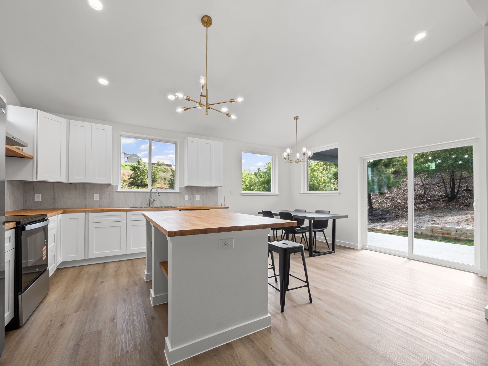 173 Kahalulu Drive Bastrop, TX 78602