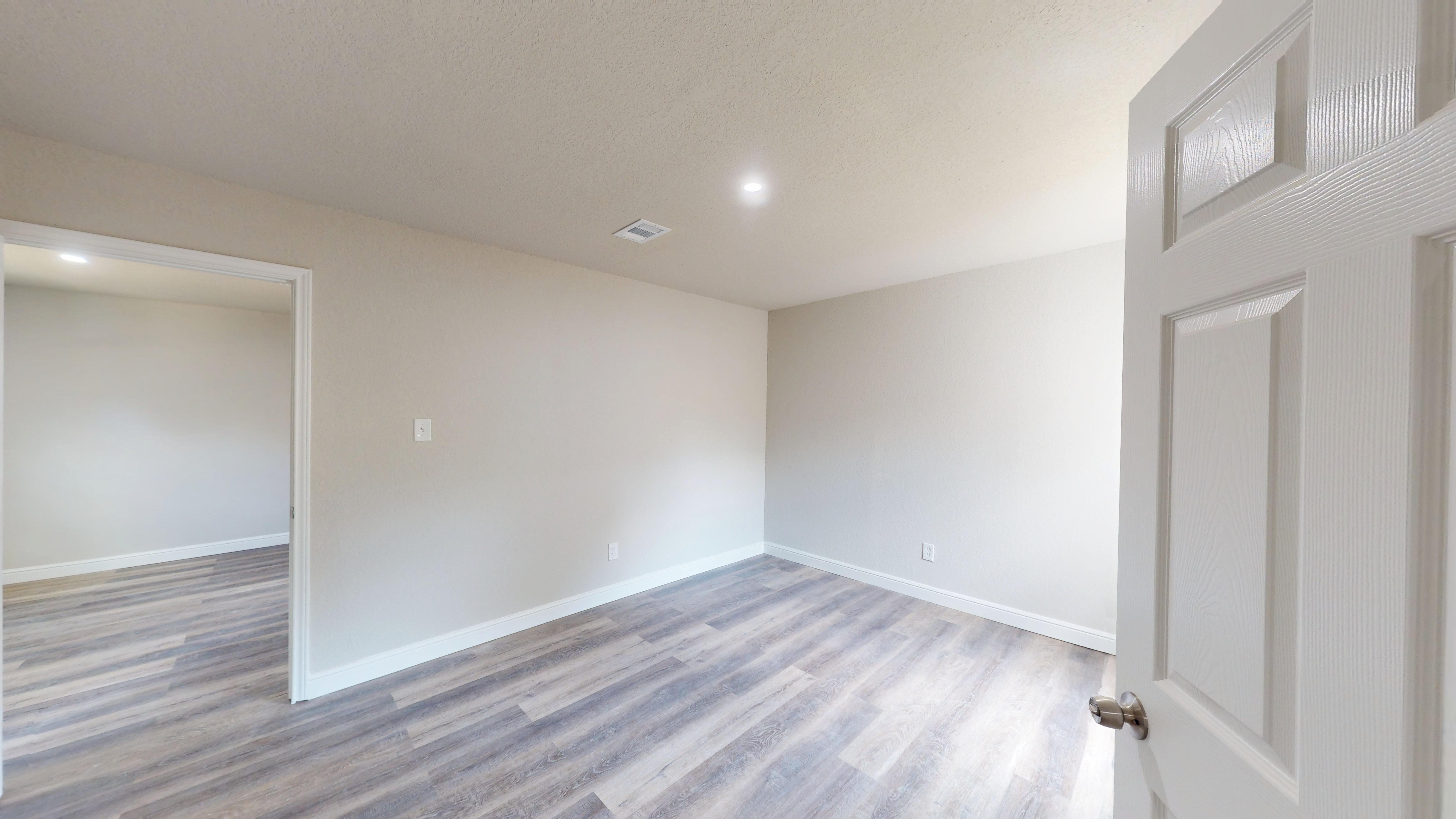 4026 Myrtle Street Dallas, TX 75215 photo 13