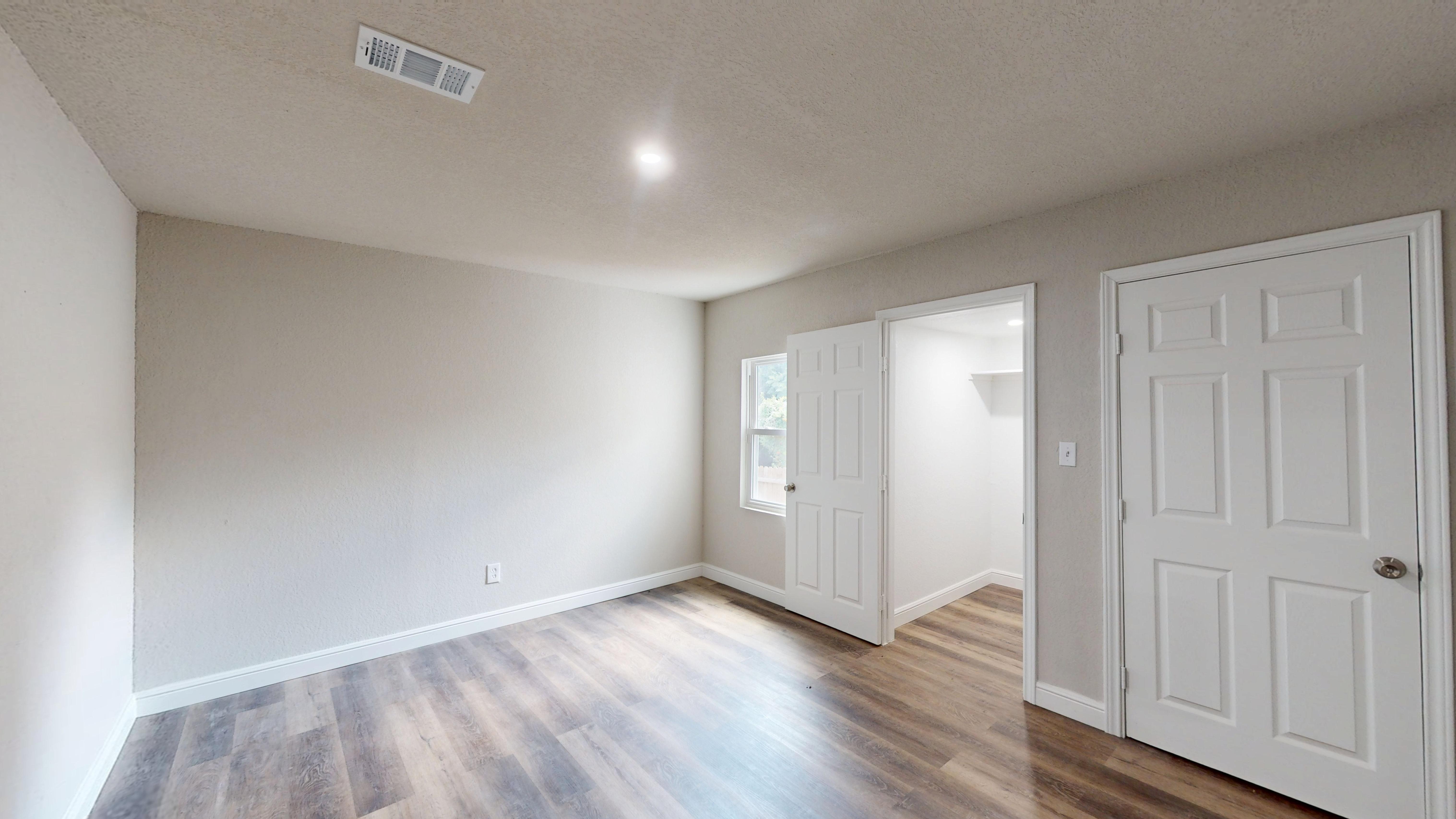 4026 Myrtle Street Dallas, TX 75215 photo 11