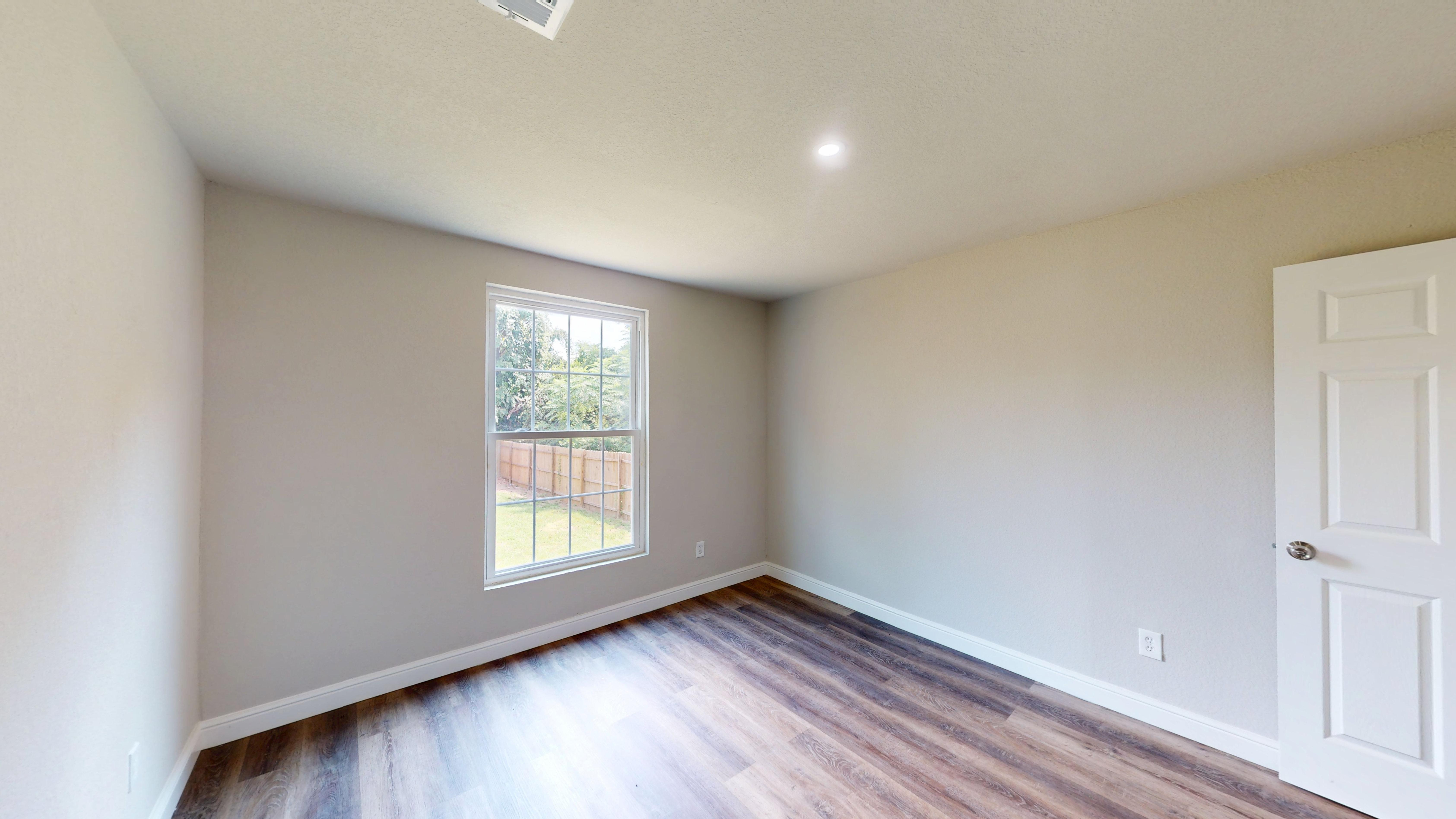 4026 Myrtle Street Dallas, TX 75215 photo 18