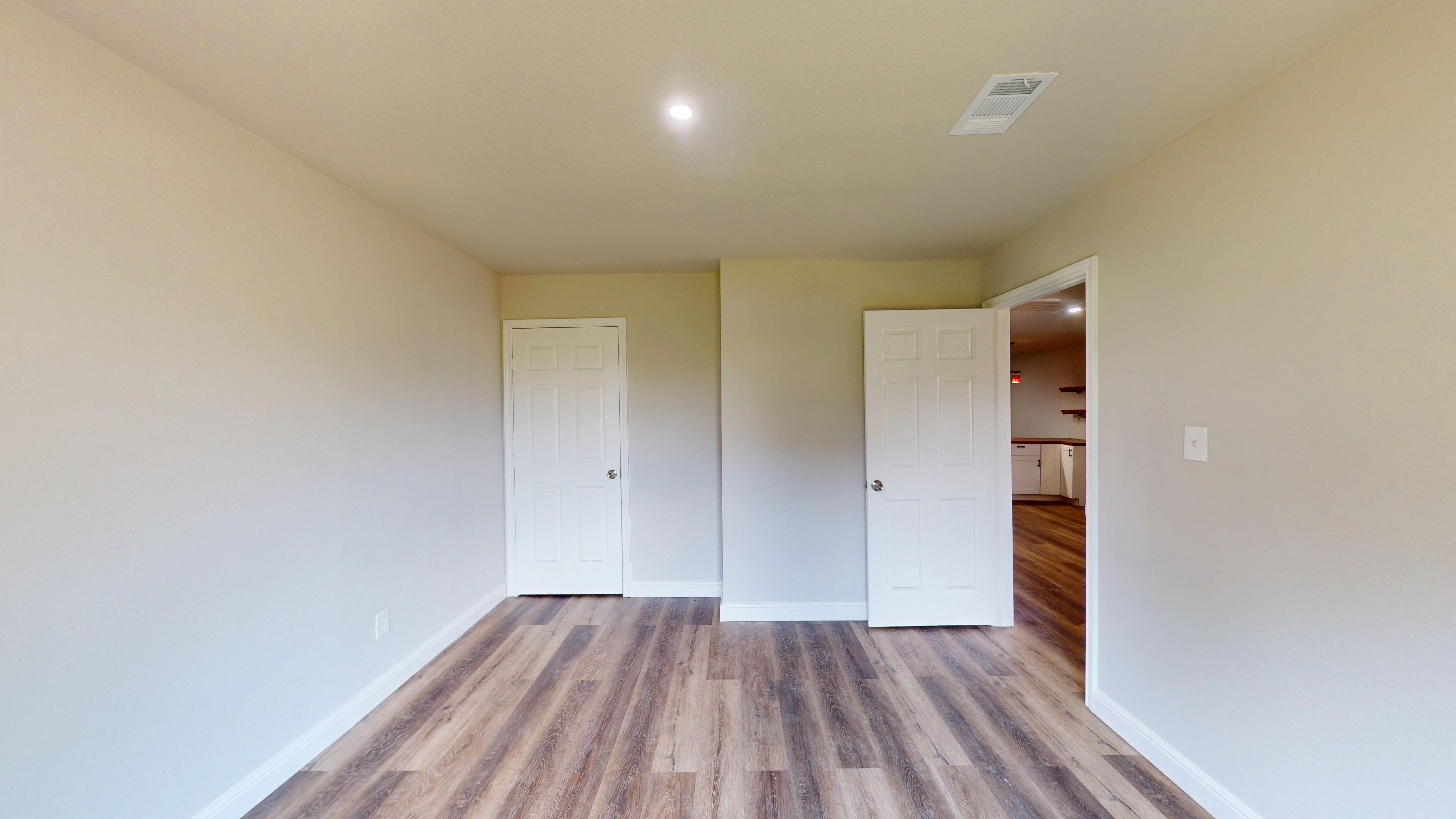 4026 Myrtle Street Dallas, TX 75215 photo 16
