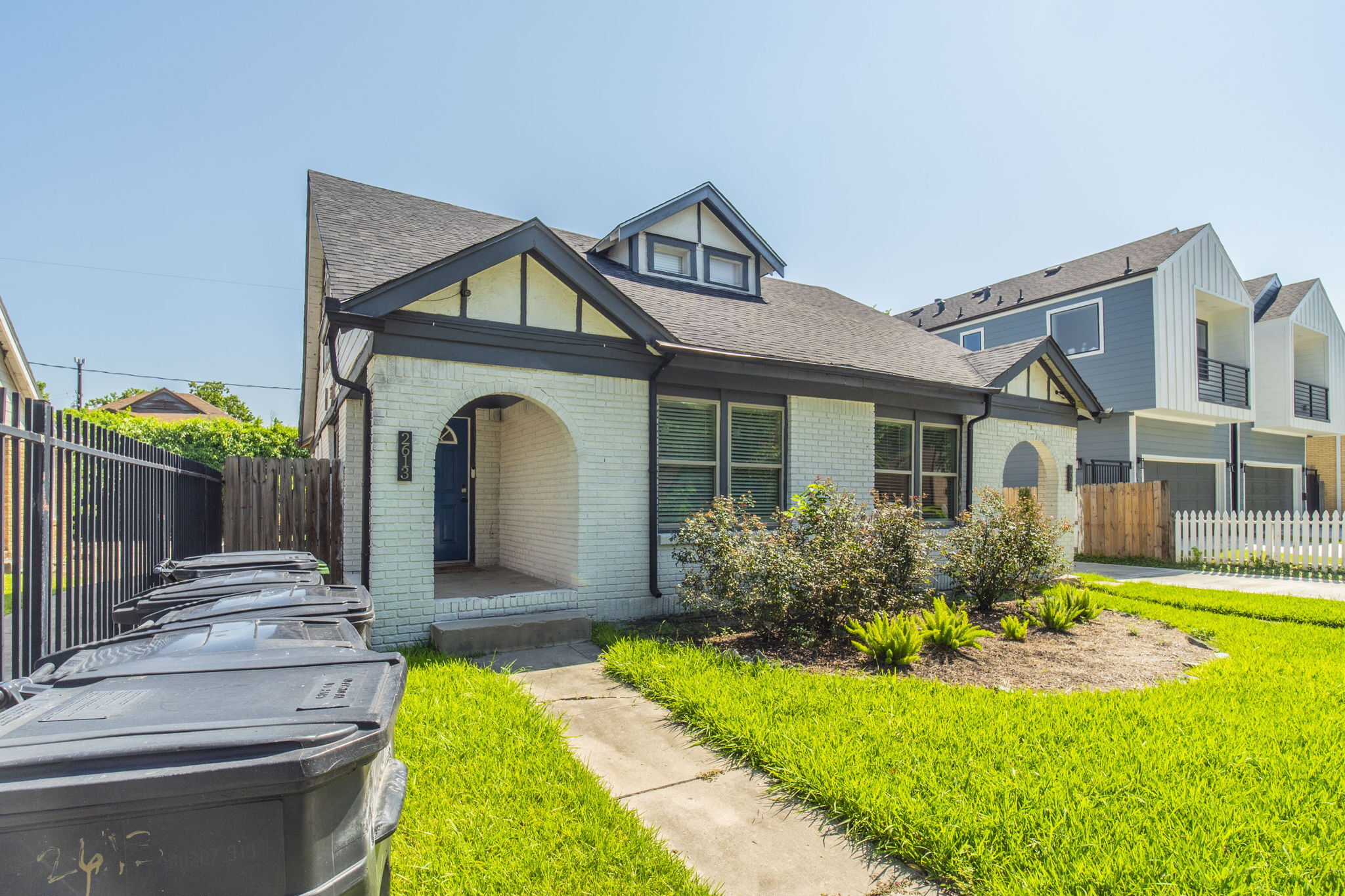 2613 & 2615 Isabella Street Houston, TX 77004 photo 3