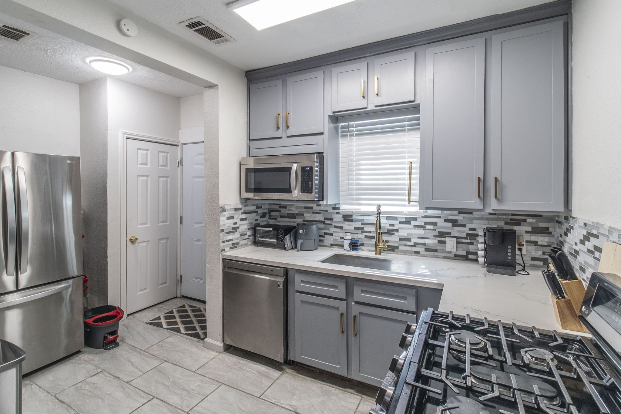 2613 & 2615 Isabella Street Houston, TX 77004 photo 7