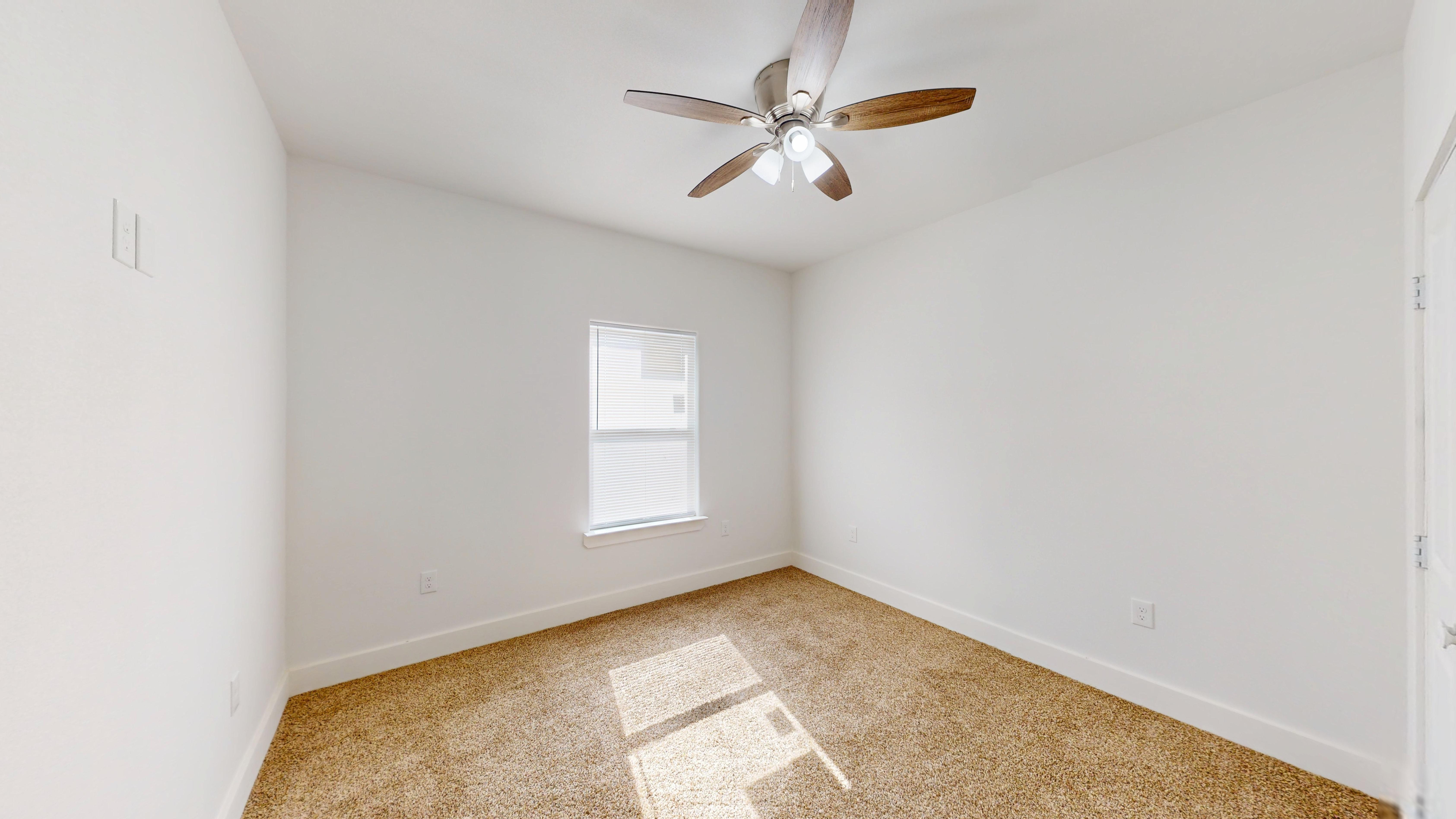 1615 Poplar Street Dallas, TX 75215 photo 18