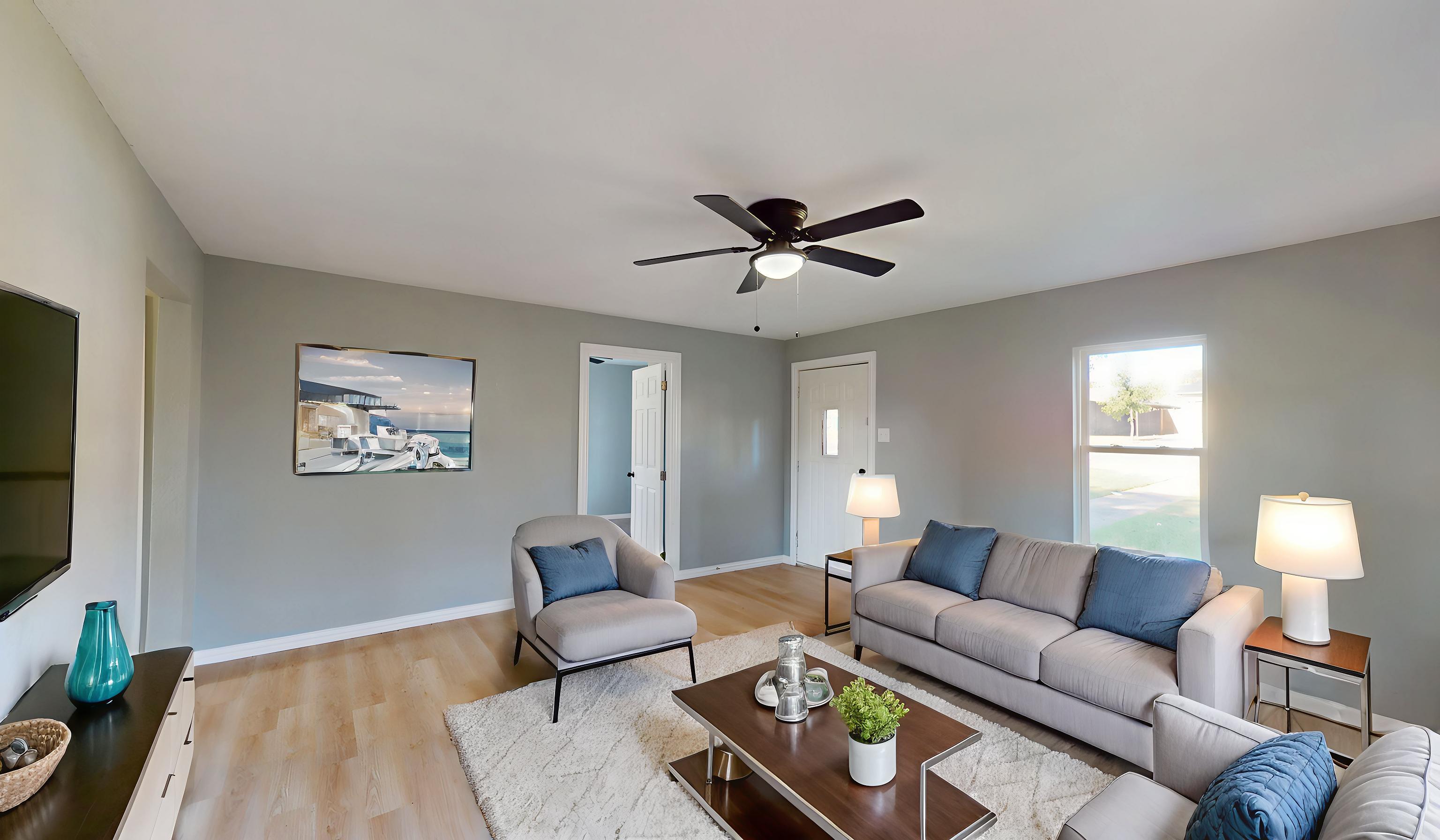 5729 Donnelly Avenue Fort Worth, TX 76107 photo 4