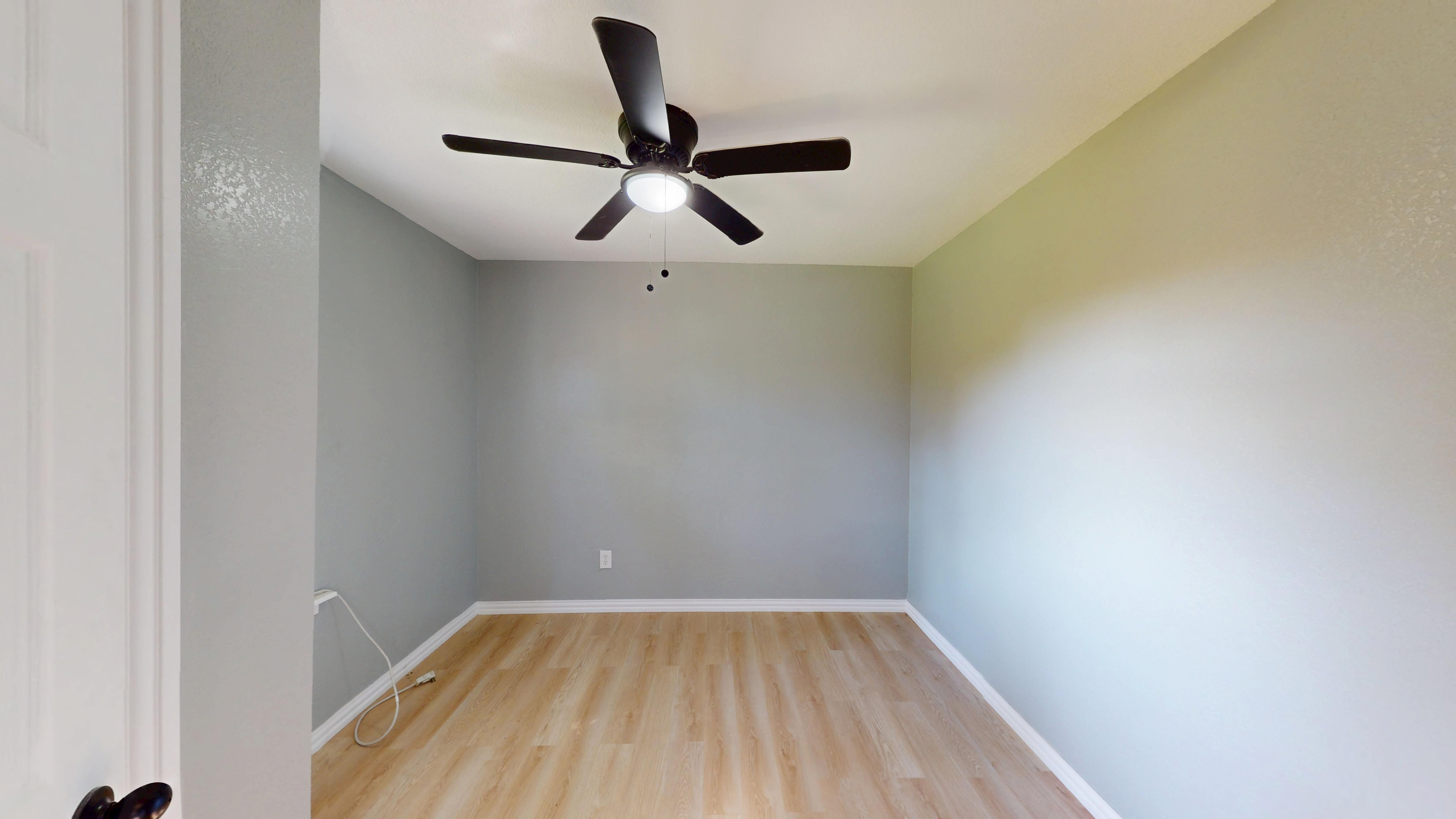 5729 Donnelly Avenue Fort Worth, TX 76107 photo 18