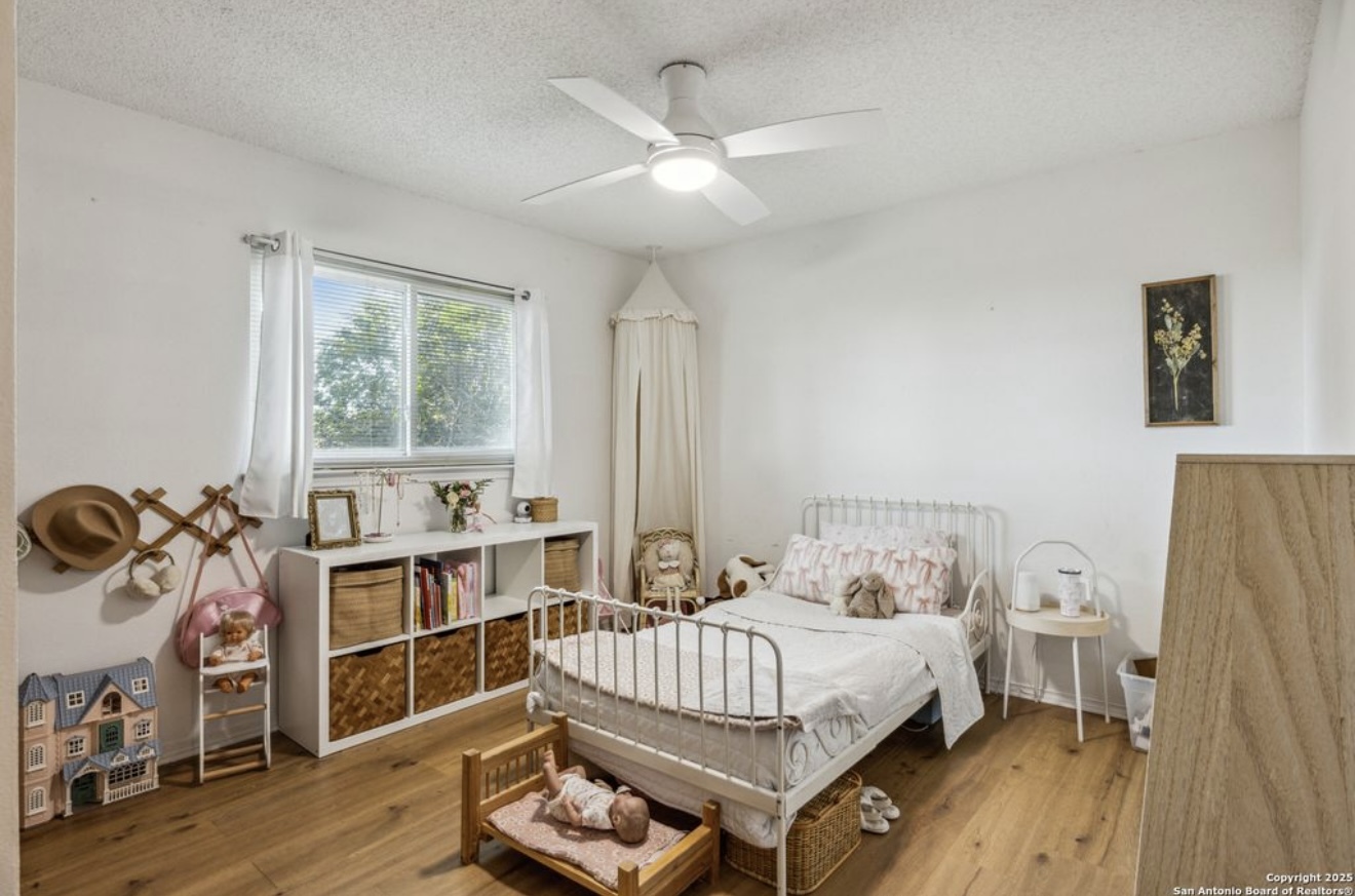101 Country Lane Castroville, TX 78009 photo 8
