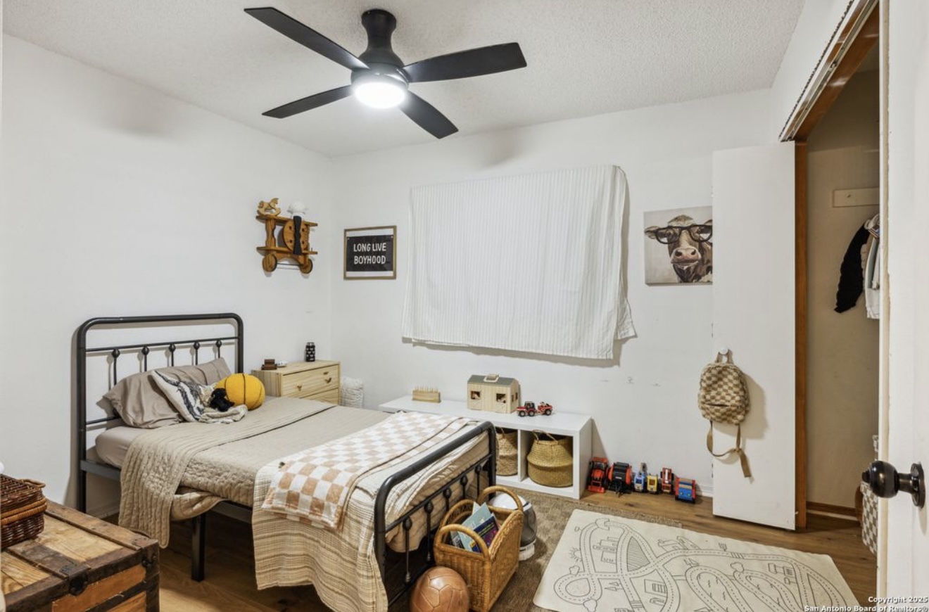 101 Country Lane Castroville, TX 78009 photo 10
