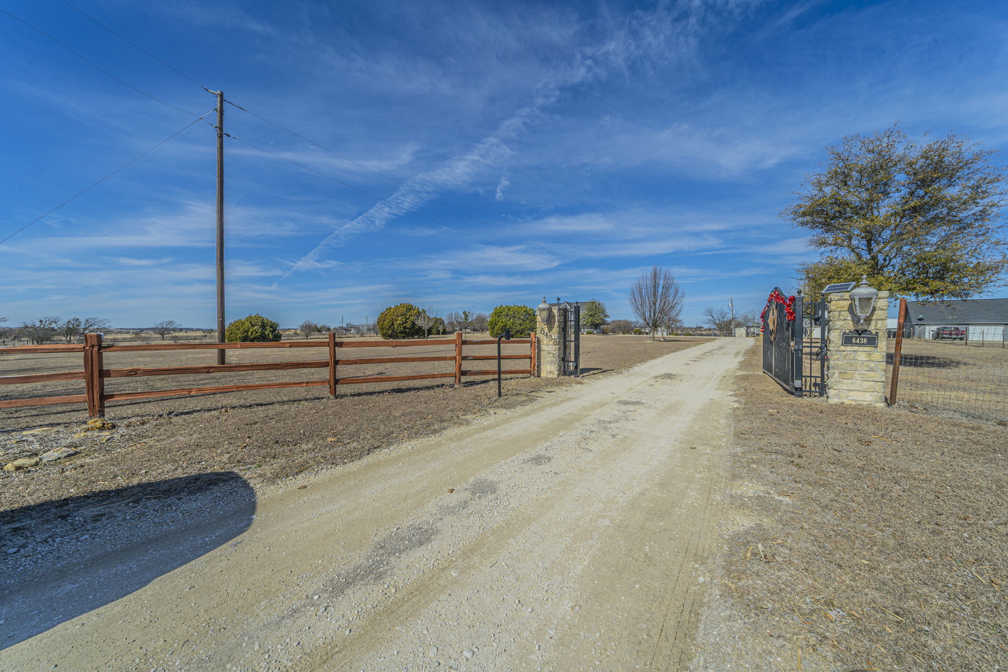 6438 Farm To Market 4 Godley, TX 76044 photo 32