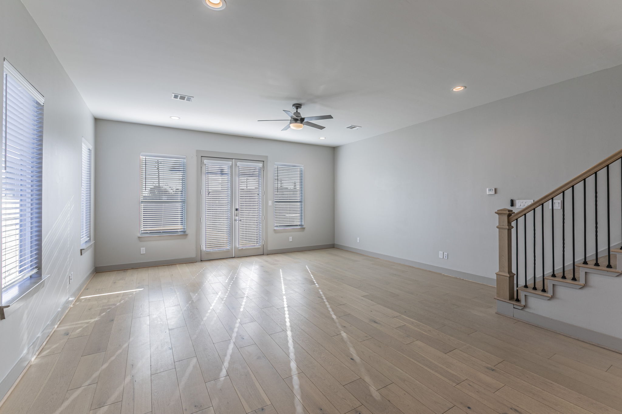 5714 Kemp Street Houston, TX 77023 photo 5