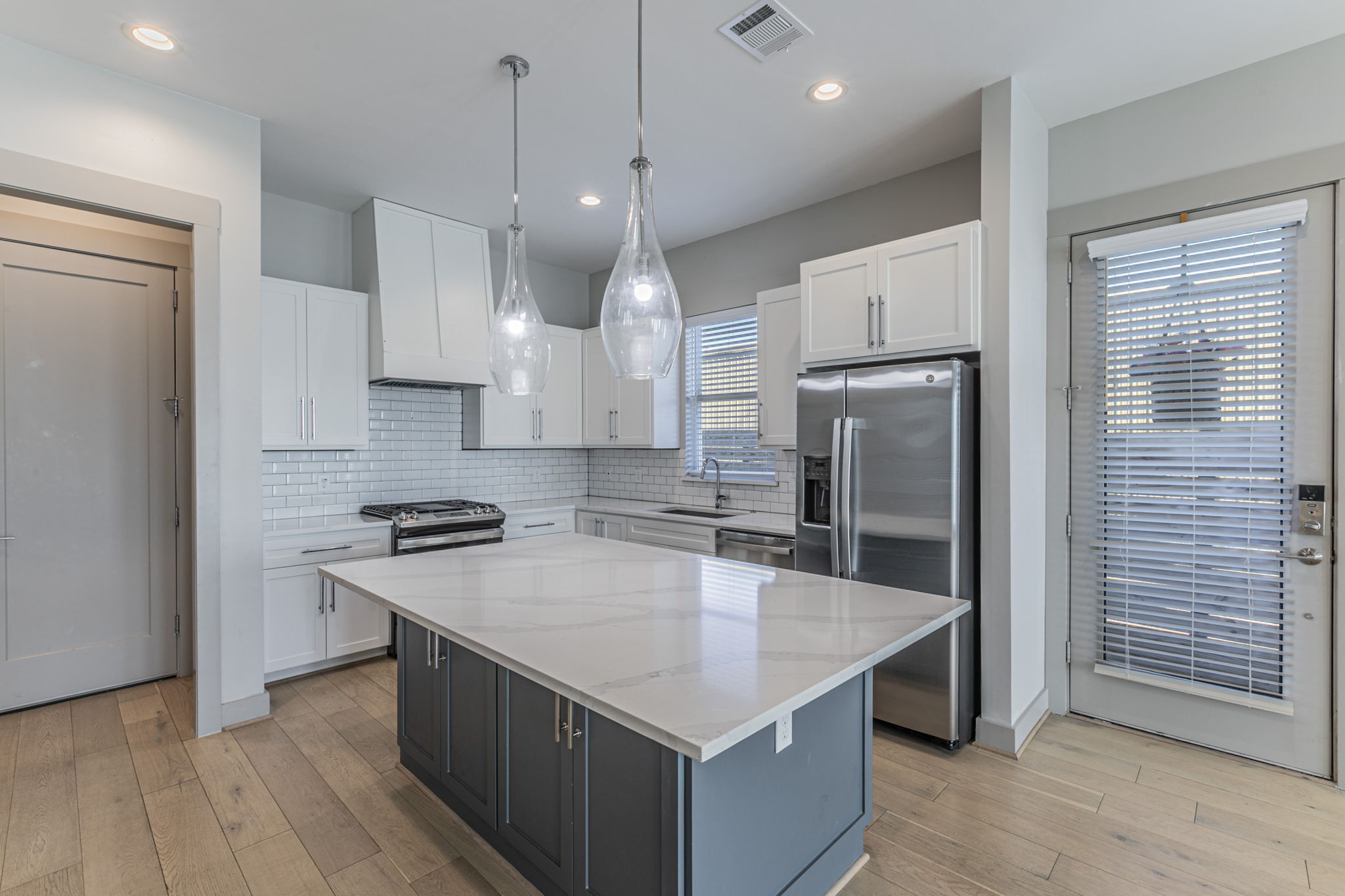 5714 Kemp Street Houston, TX 77023 photo 6