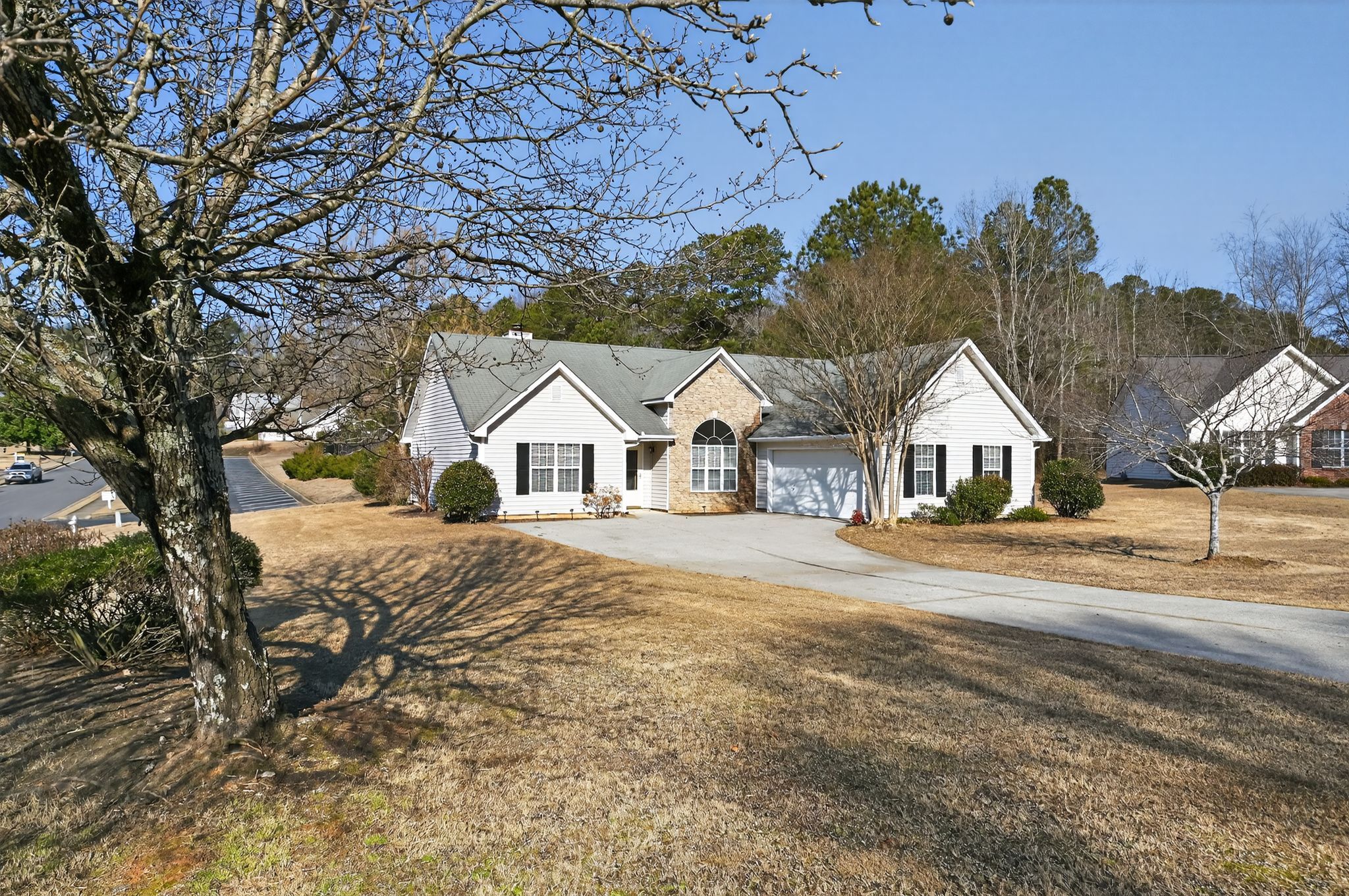5186 Sudbury Point Lane Sugar Hill, GA 30518
