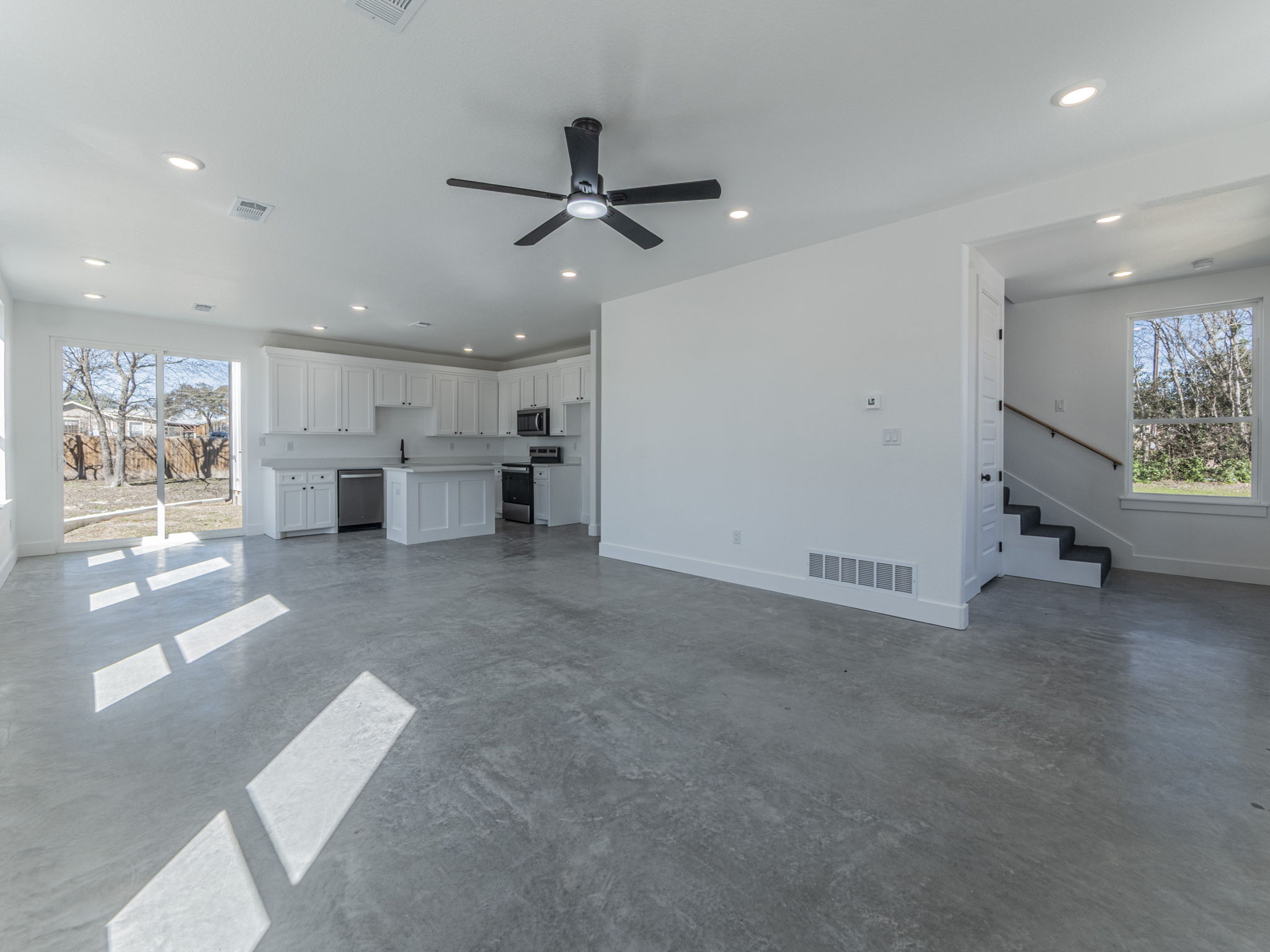 1010 East Marble Street A Burnet, TX 78611 photo 6