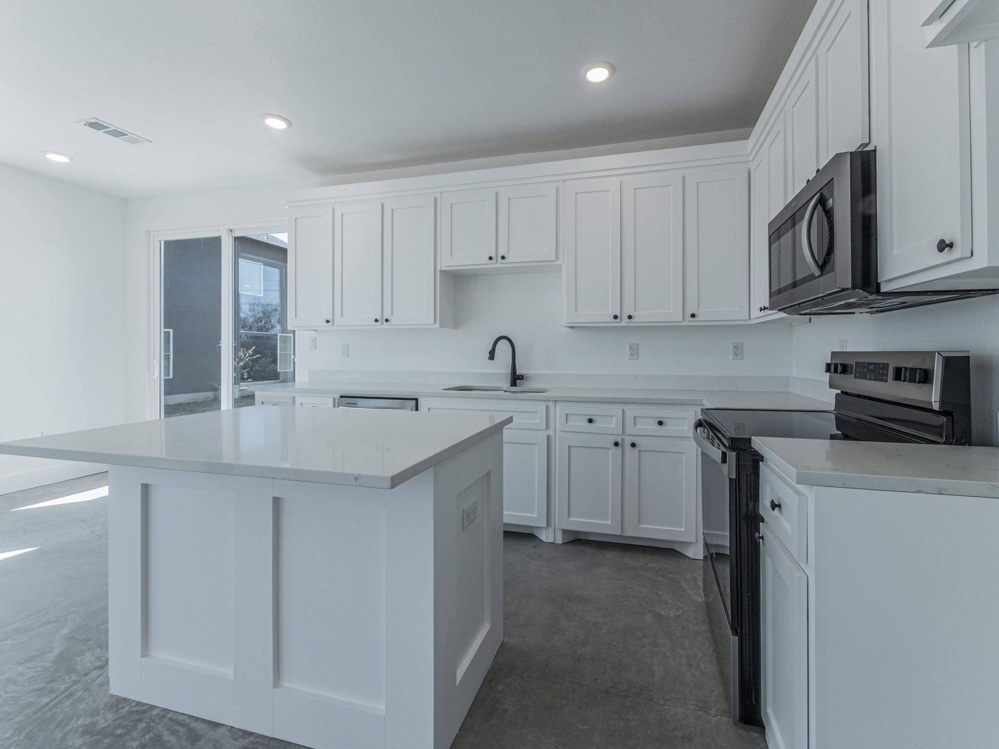 1010 East Marble Street A Burnet, TX 78611 photo 9