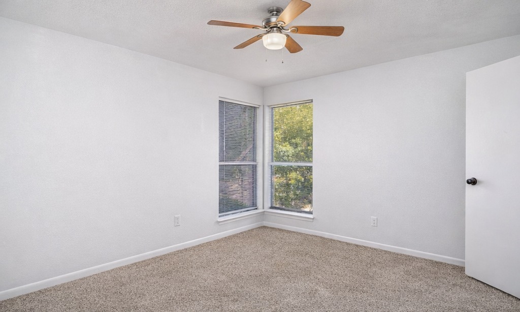 4027 Briarglen Drive Dickinson, TX 77539 photo 5