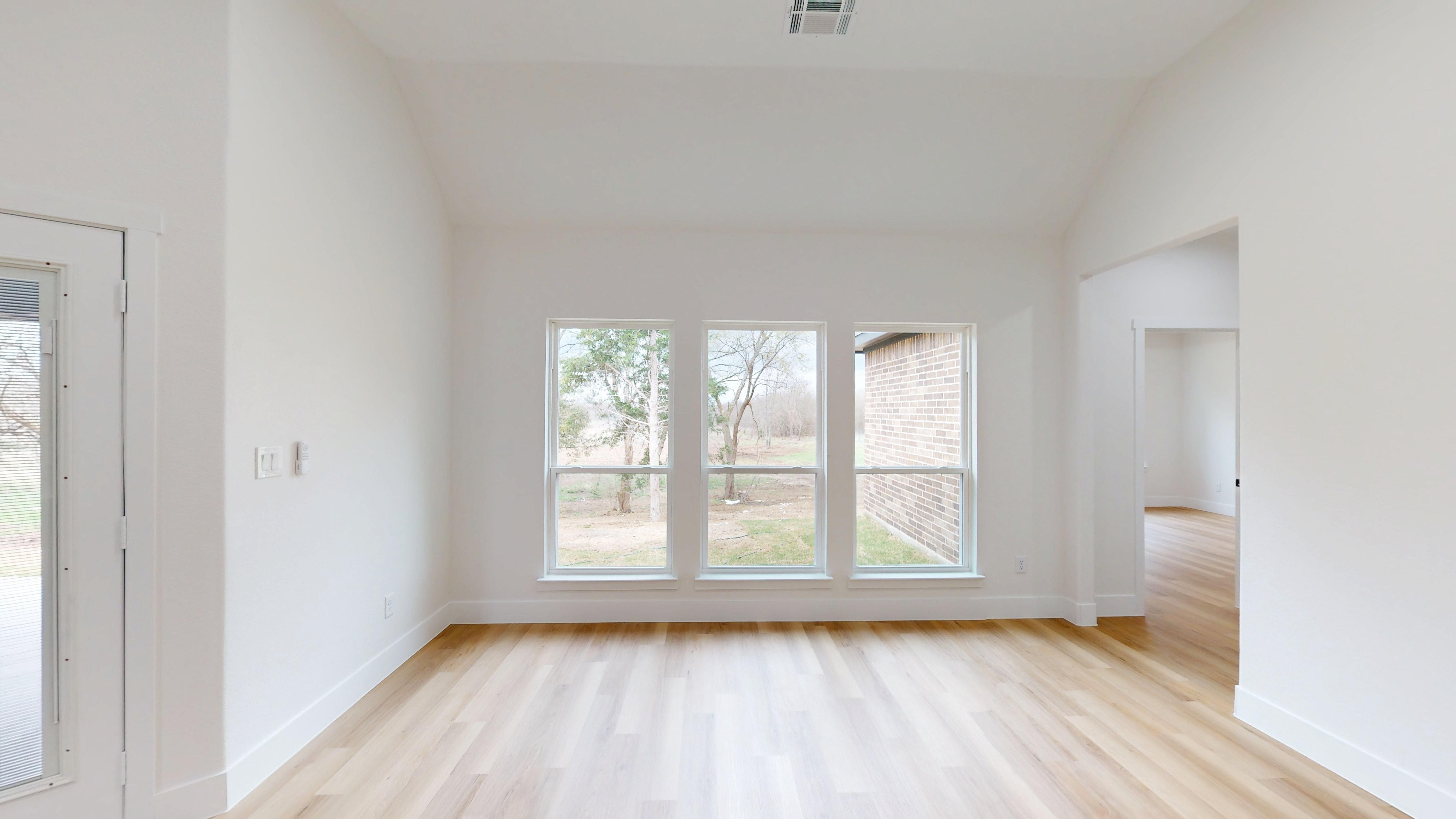 956 County Road 4108 Greenville, TX 75401 photo 9