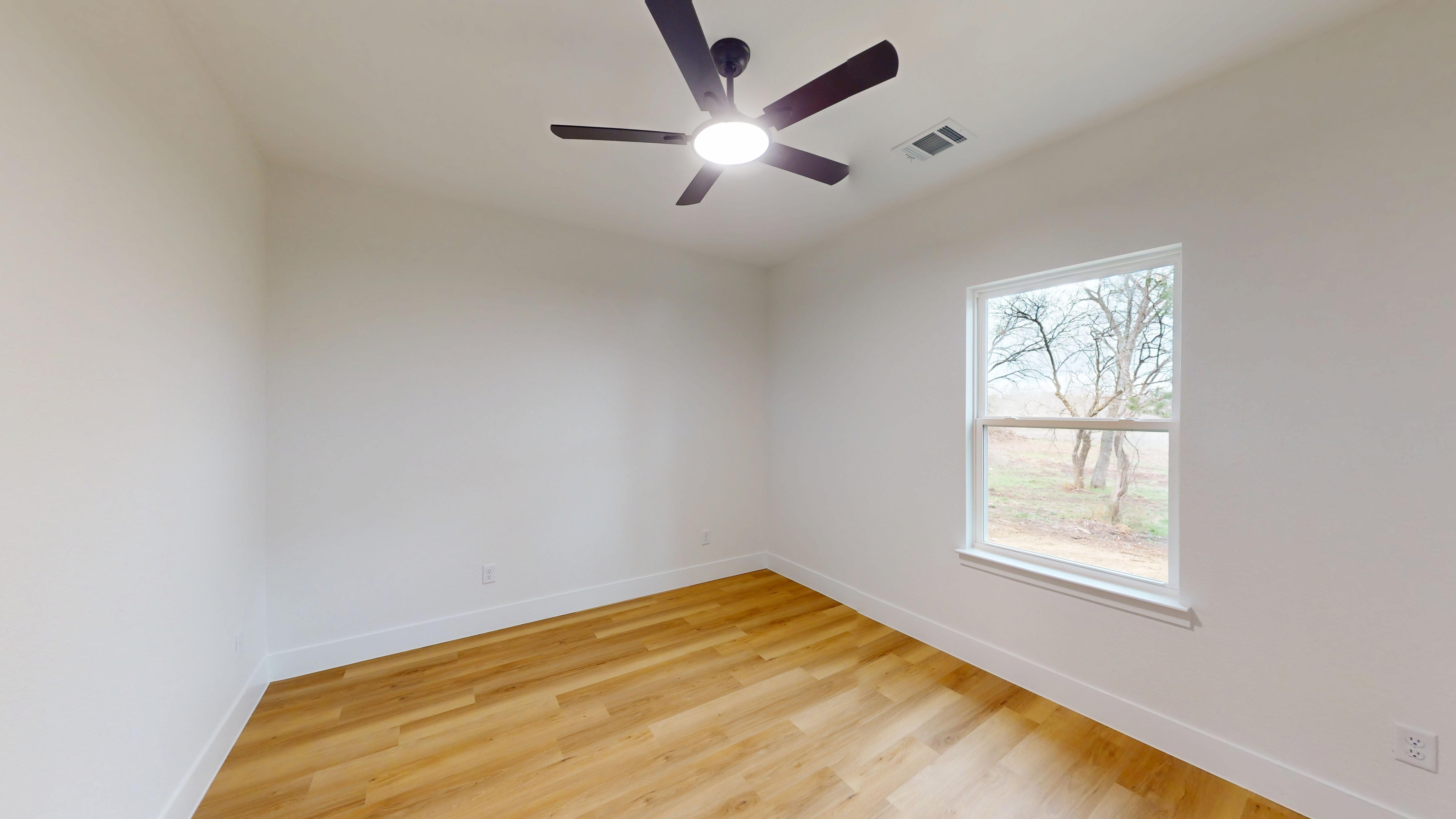 956 County Road 4108 Greenville, TX 75401 photo 20