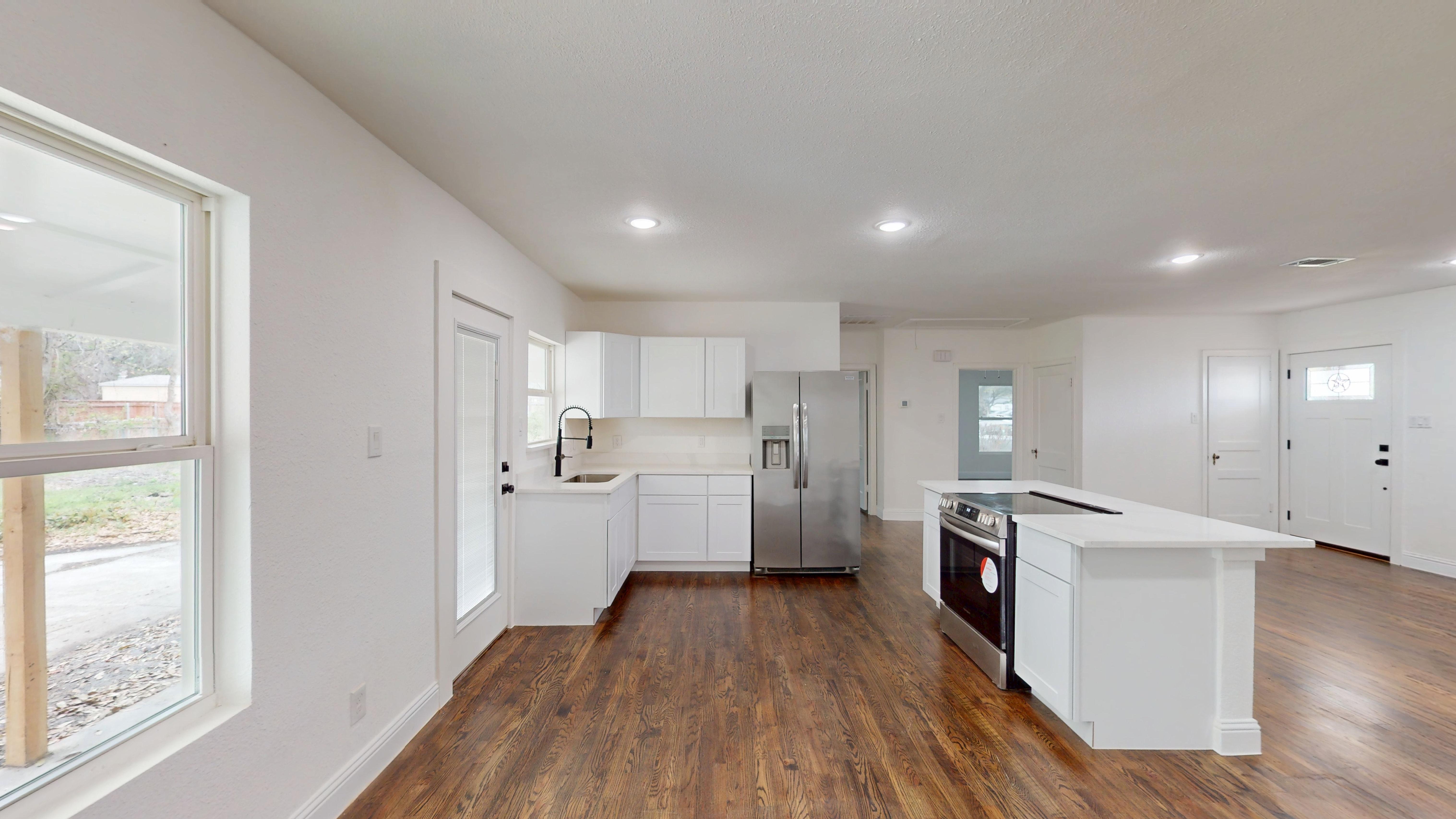 1425 West Walnut Street Garland, TX 75042 photo 11