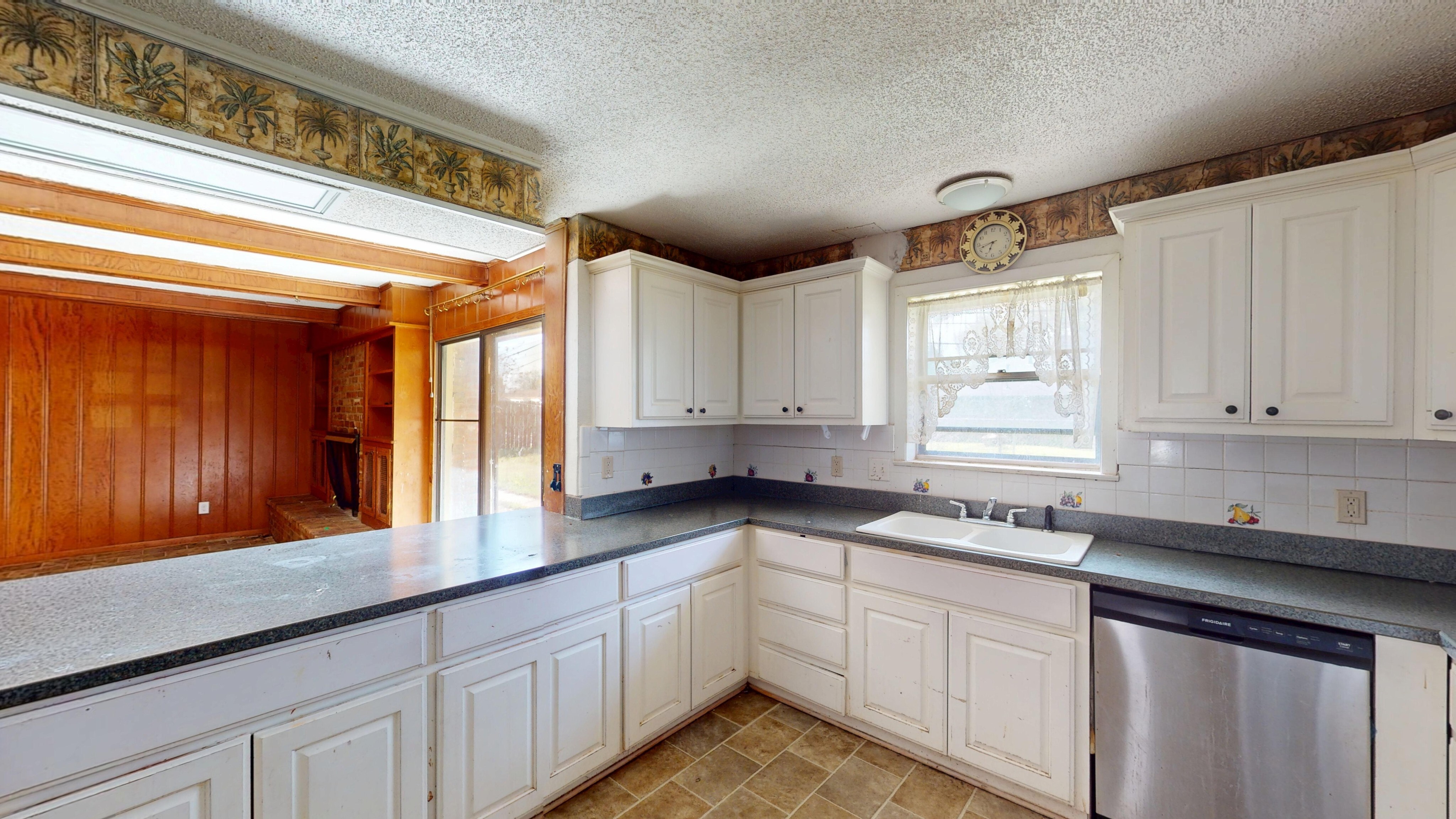 2309 Terrell Road Greenville, TX 75402 photo 11